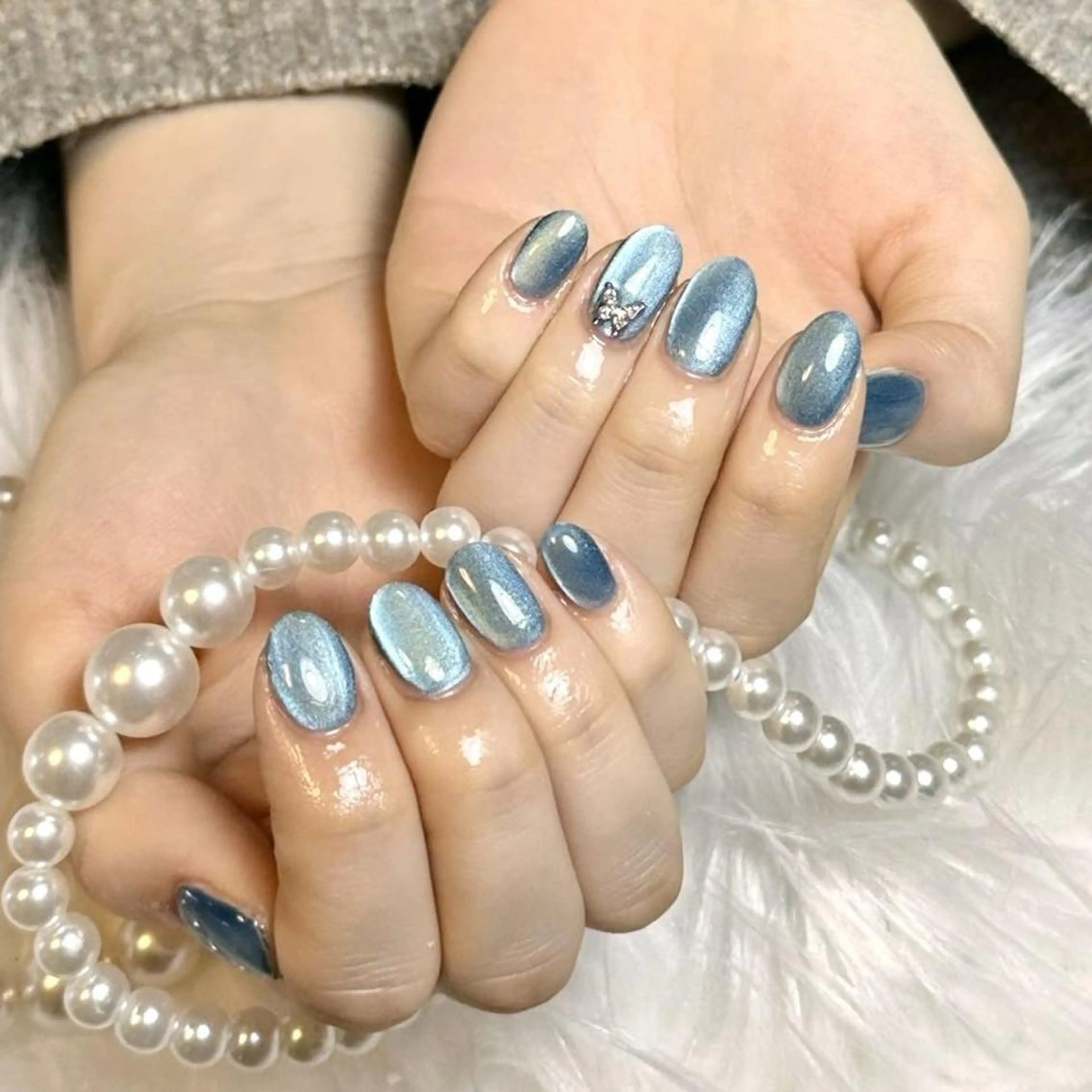 ネイル RAFFINE 月🦋🩵のネイルデザイン