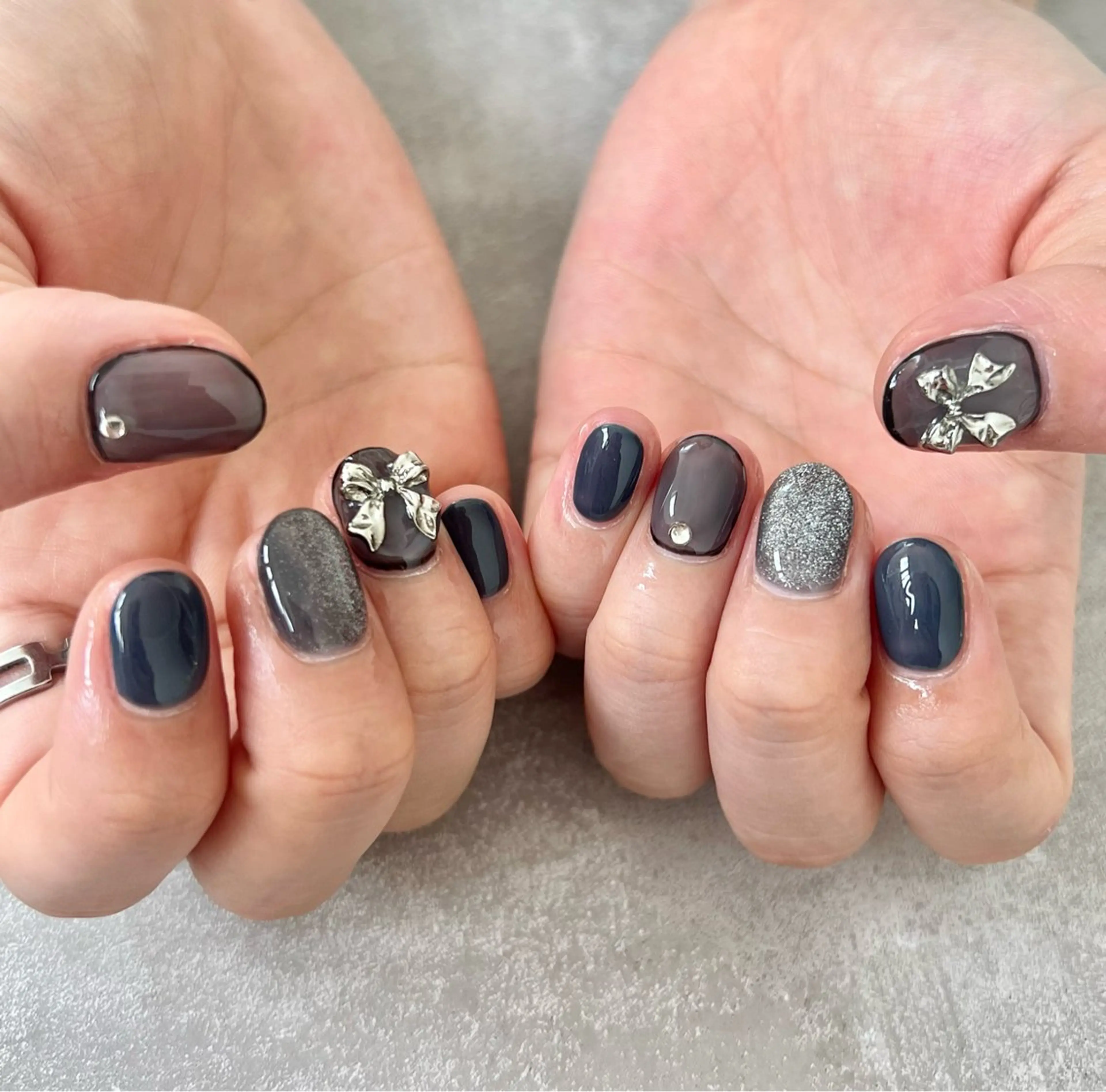 ネイル リボン nailroom amyのネイルデザイン