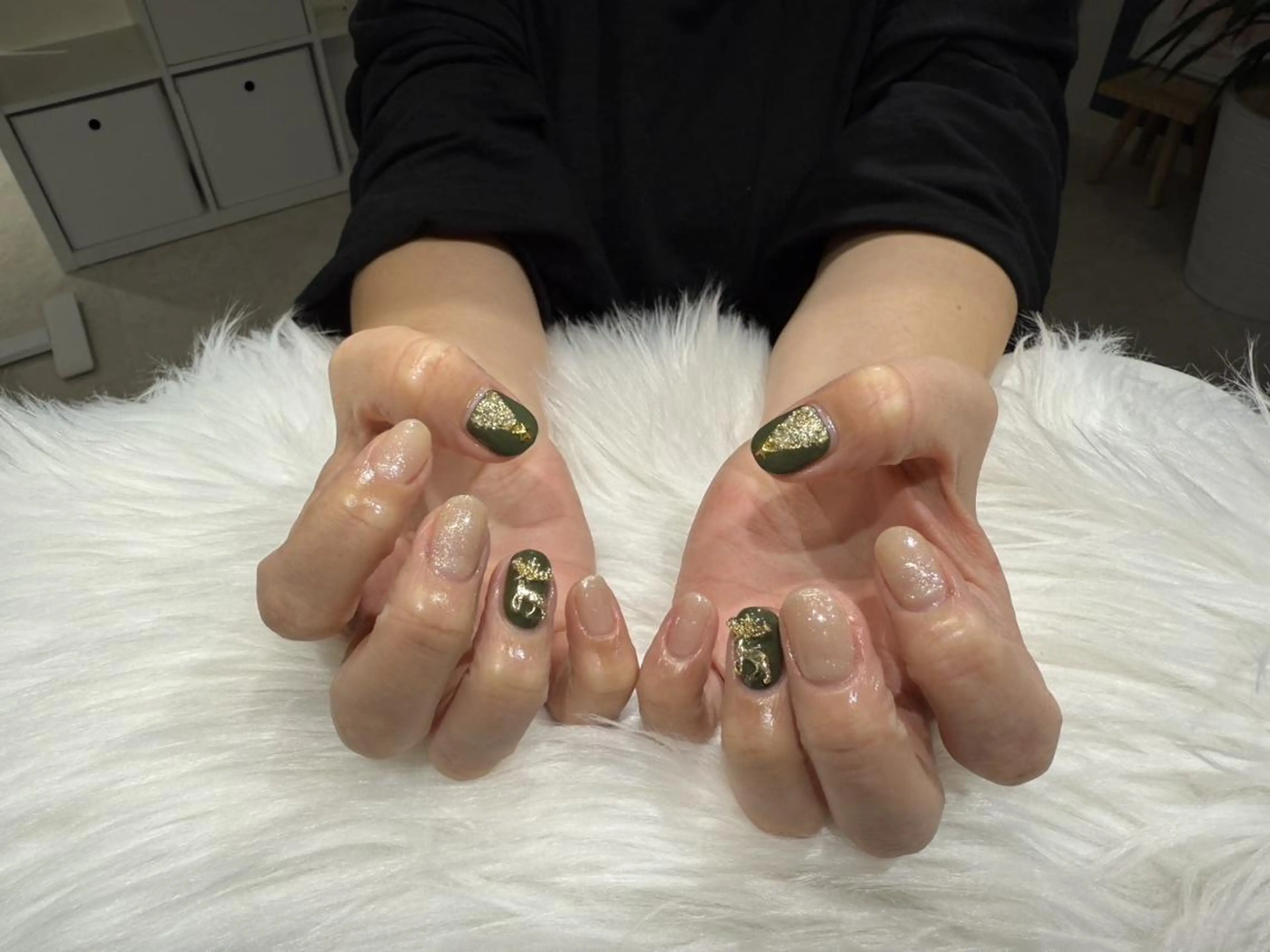 ネイル 冬ネイル クリスマス Salon chou chou所属・chouchou renaのネイルデザイン