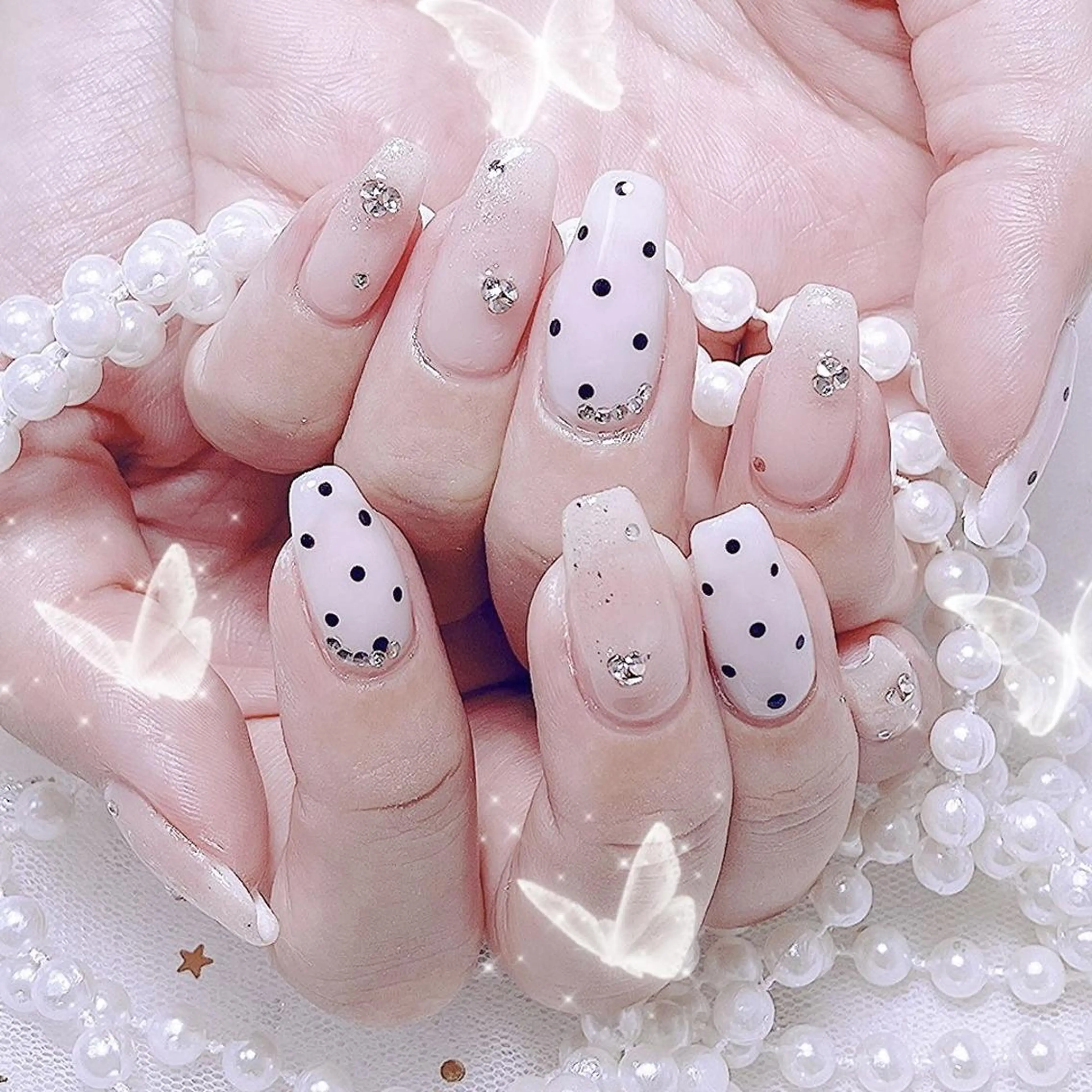 ネイル 美奈🎀 ミナ🎀のネイルデザイン