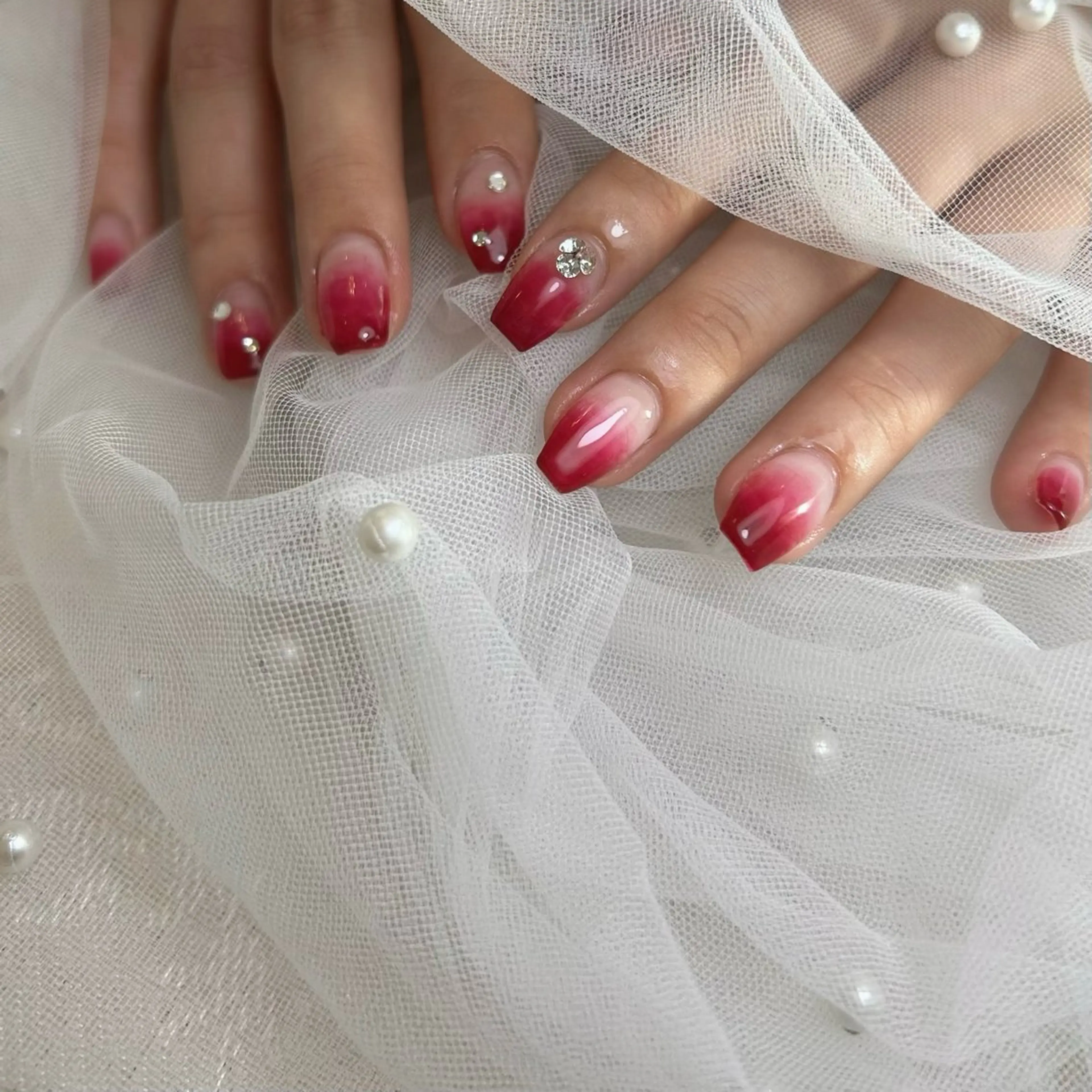 ネイル ボルドー グラデーション ハンドネイル A.sister所属・nail salon 《A.sister》のネイルデザイン