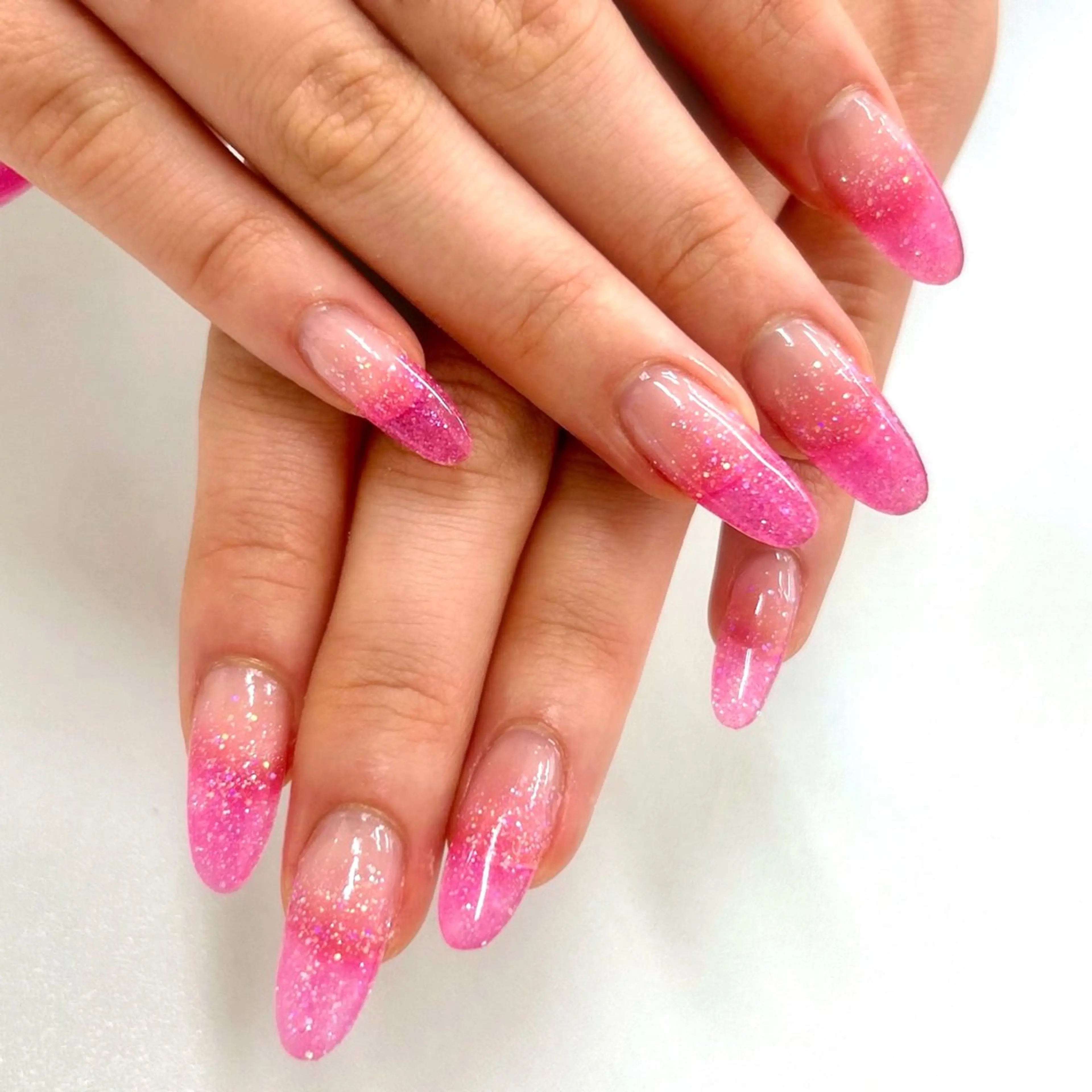 ネイル 長さ出し グラデーション ラメ(グリッター) ラメグラデーション NAIL SALON QUILL 宇都宮店所属・Nemoto Kのネイルデザイン