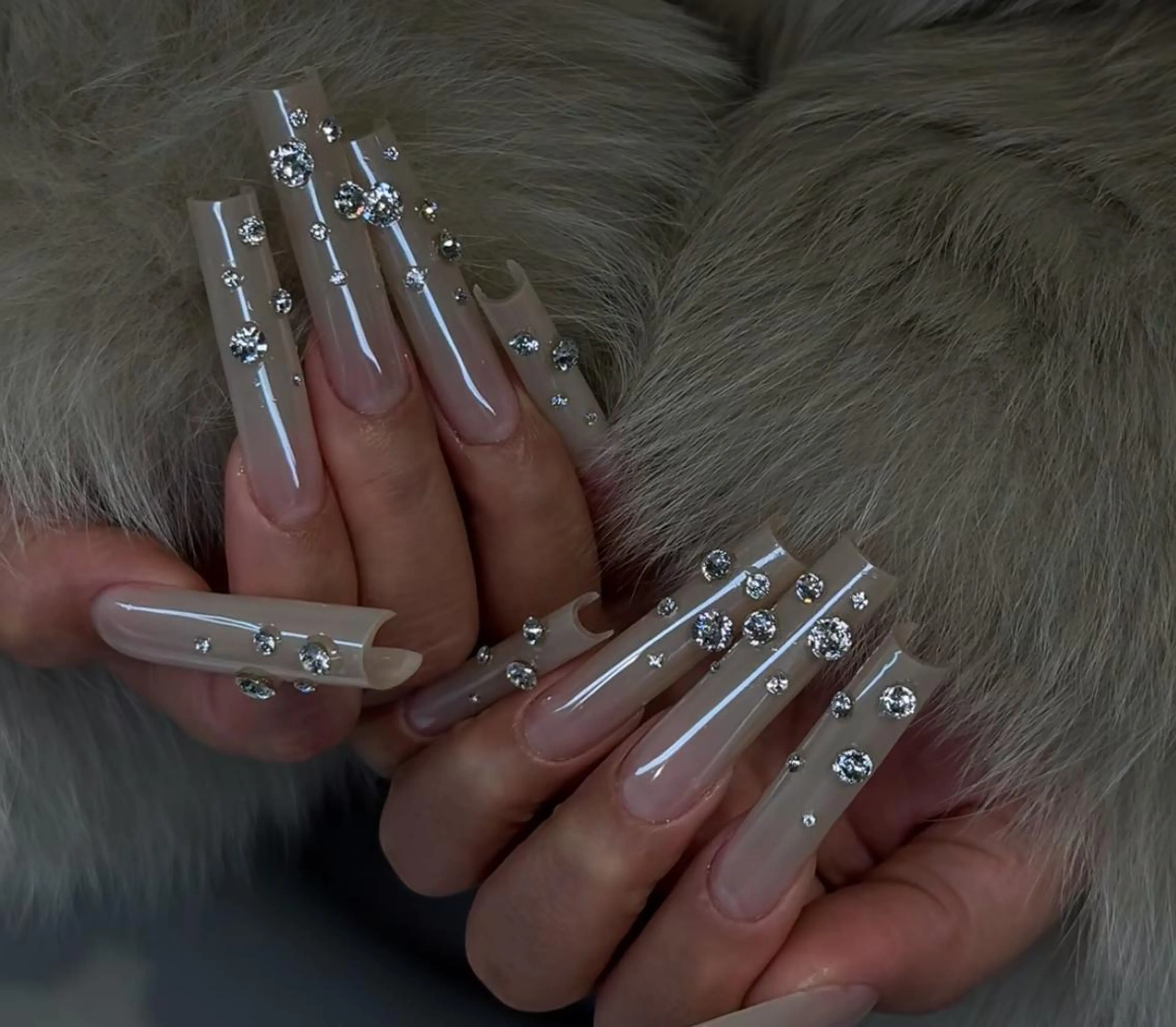 ネイル ハンドネイル 🎀 KiKi_nailのネイルデザイン