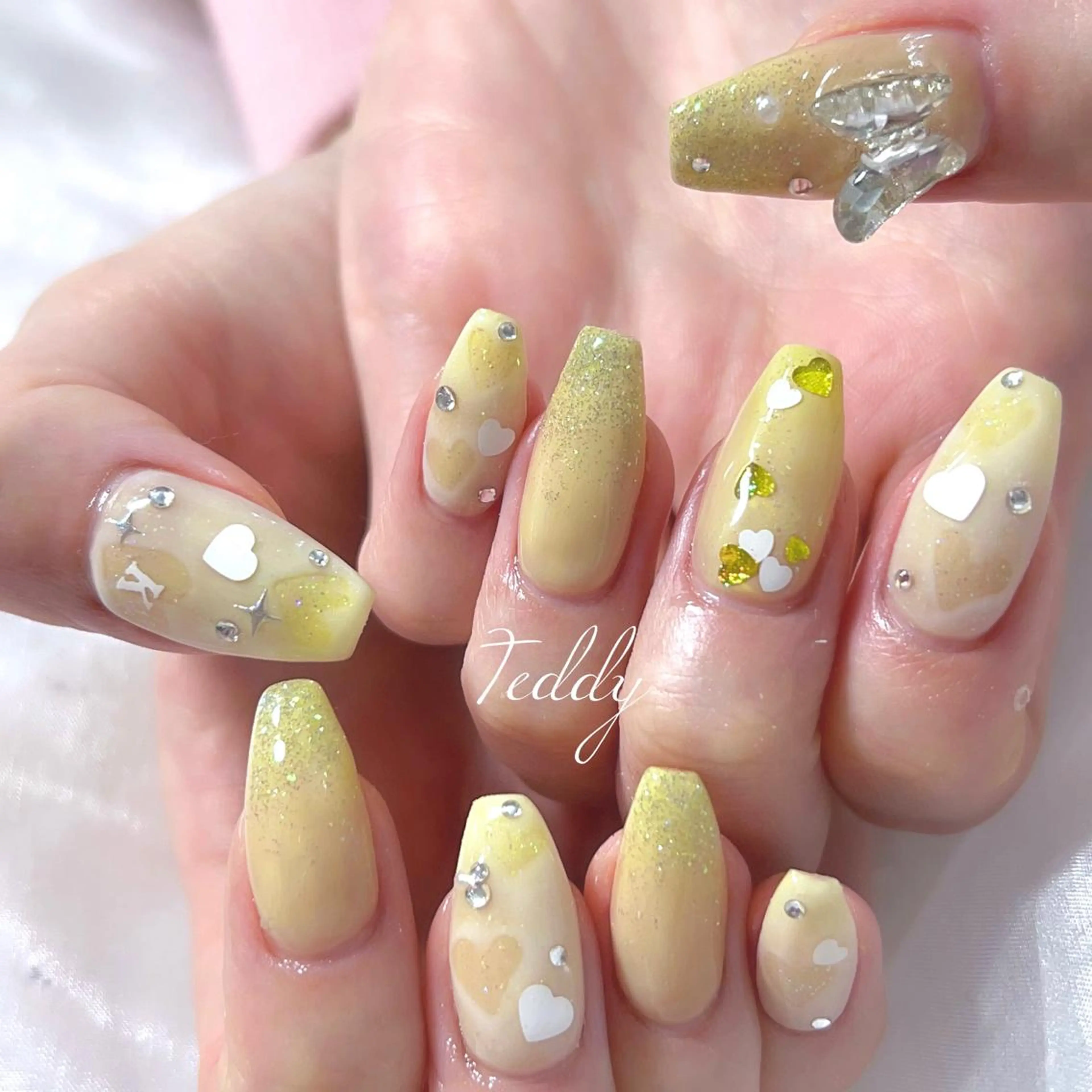 ネイル ハンドネイル ERINA ♥のネイルデザイン