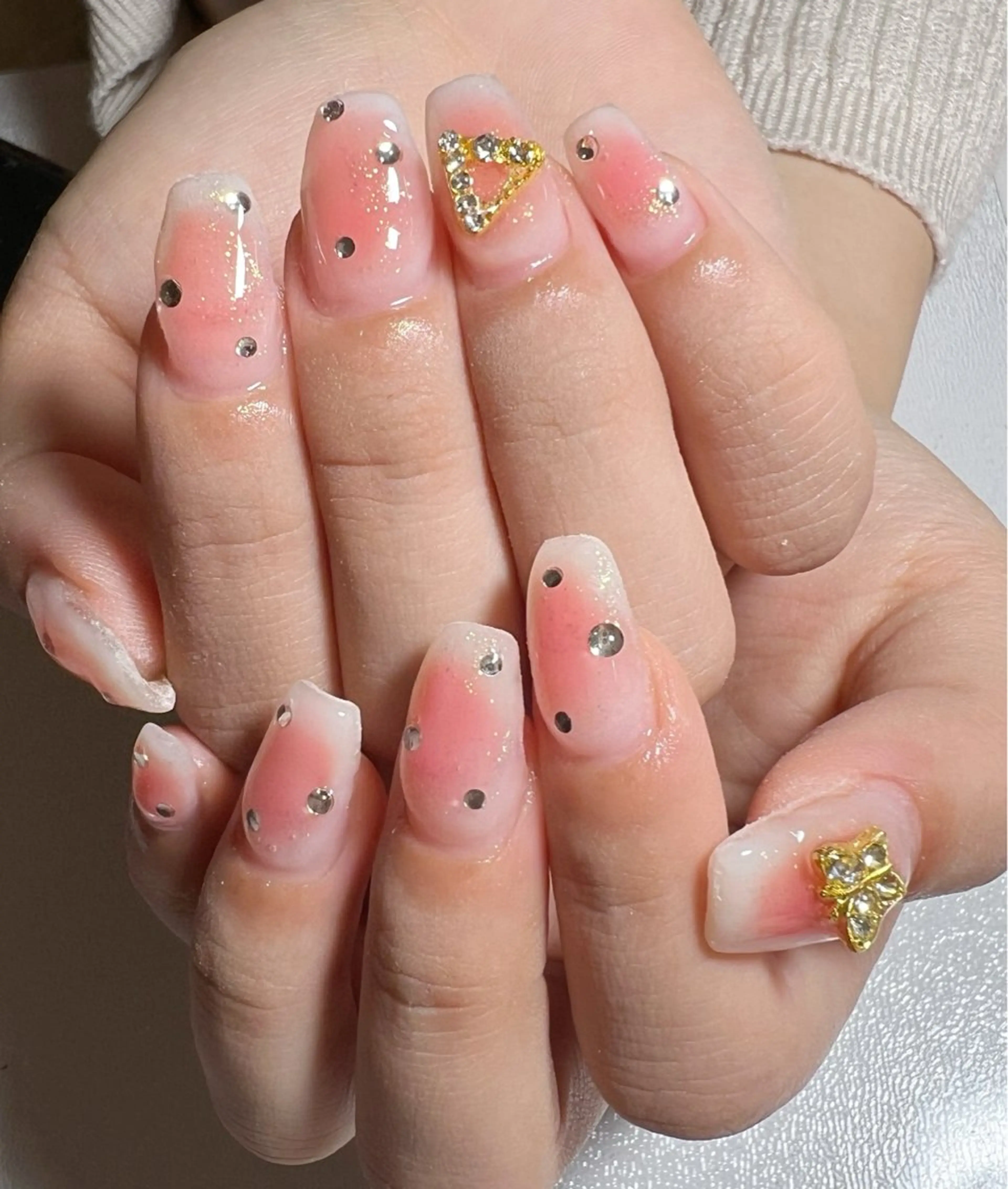 ネイル チークネイル 春ネイル ハンドネイル private salon mieのネイルデザイン