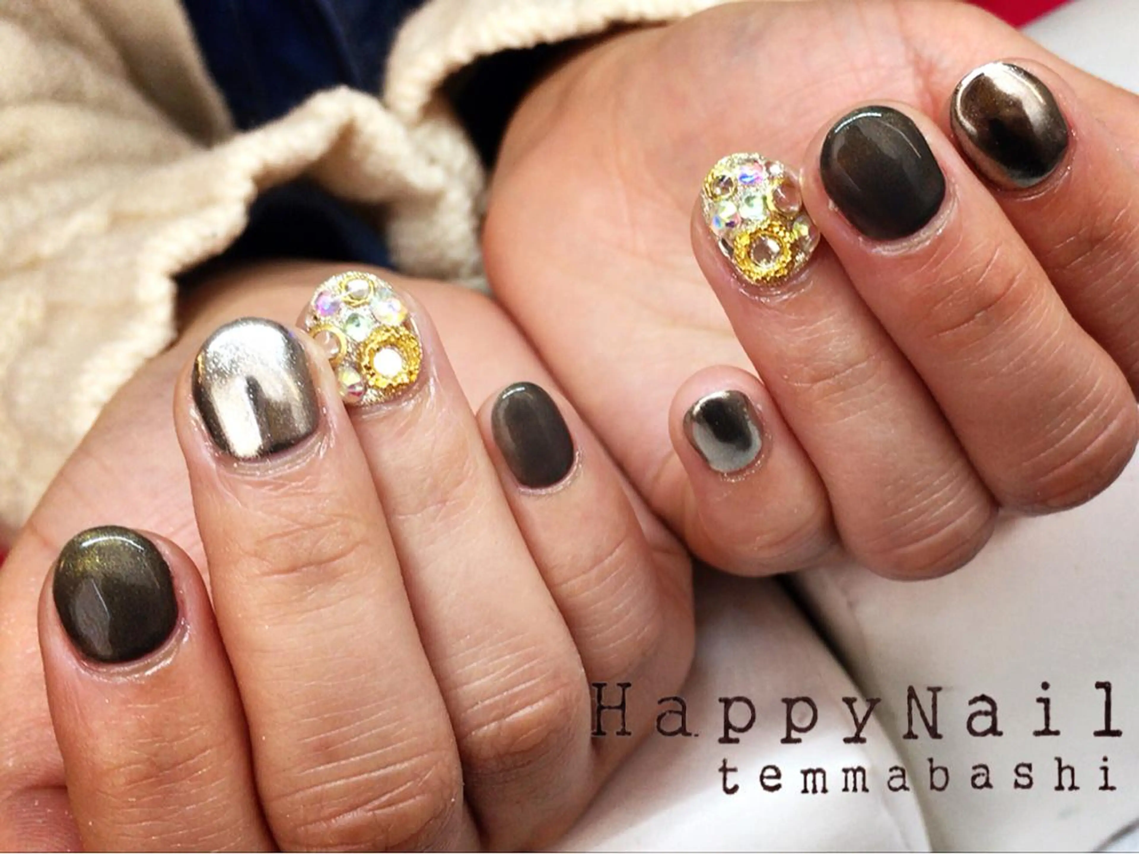 ネイル アートネイル 成人式 ミラーネイル Happy Nailのネイルデザイン
