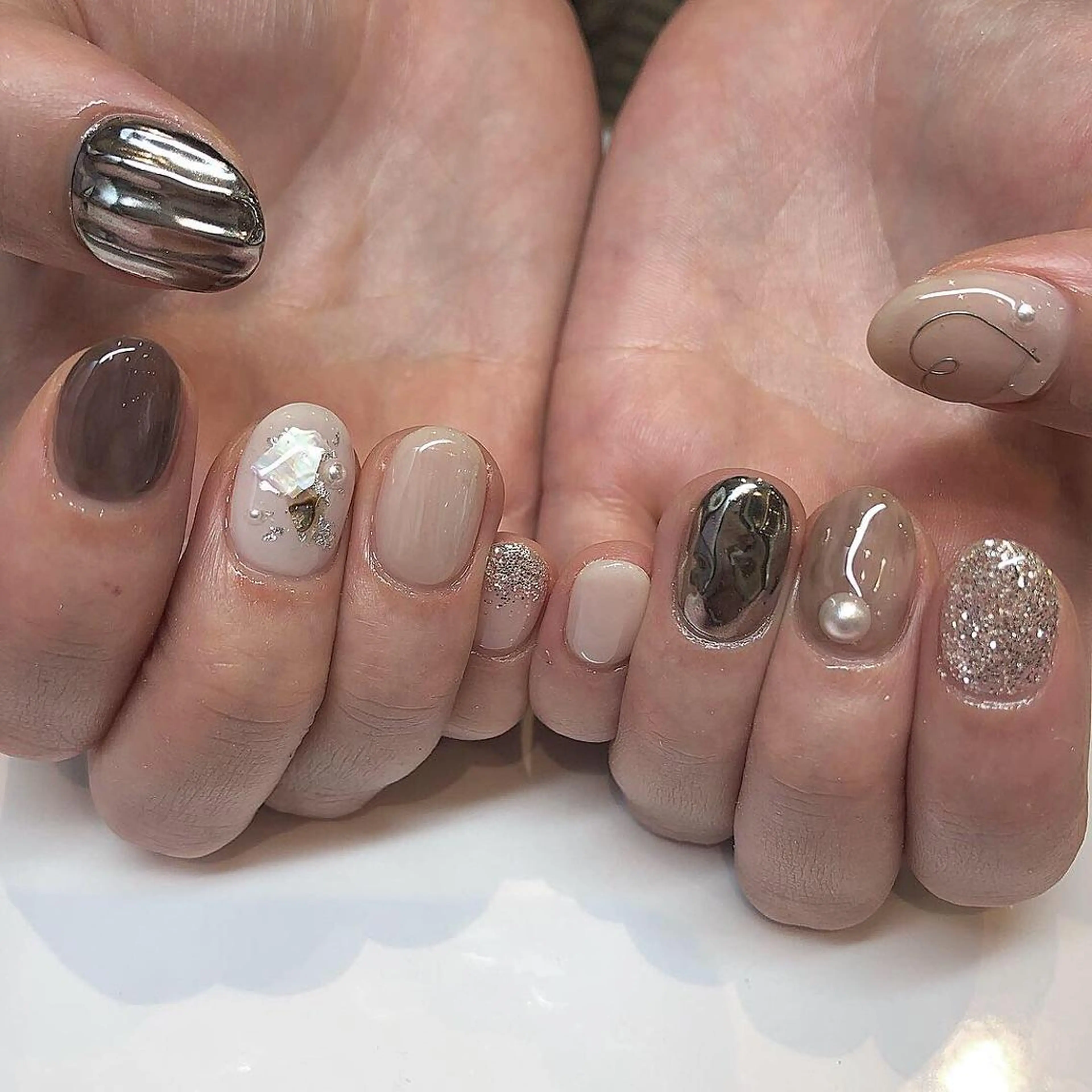 ネイル ブラウン ニュアンスネイル 鶴田୨ৎmaison de NALIのネイルデザイン