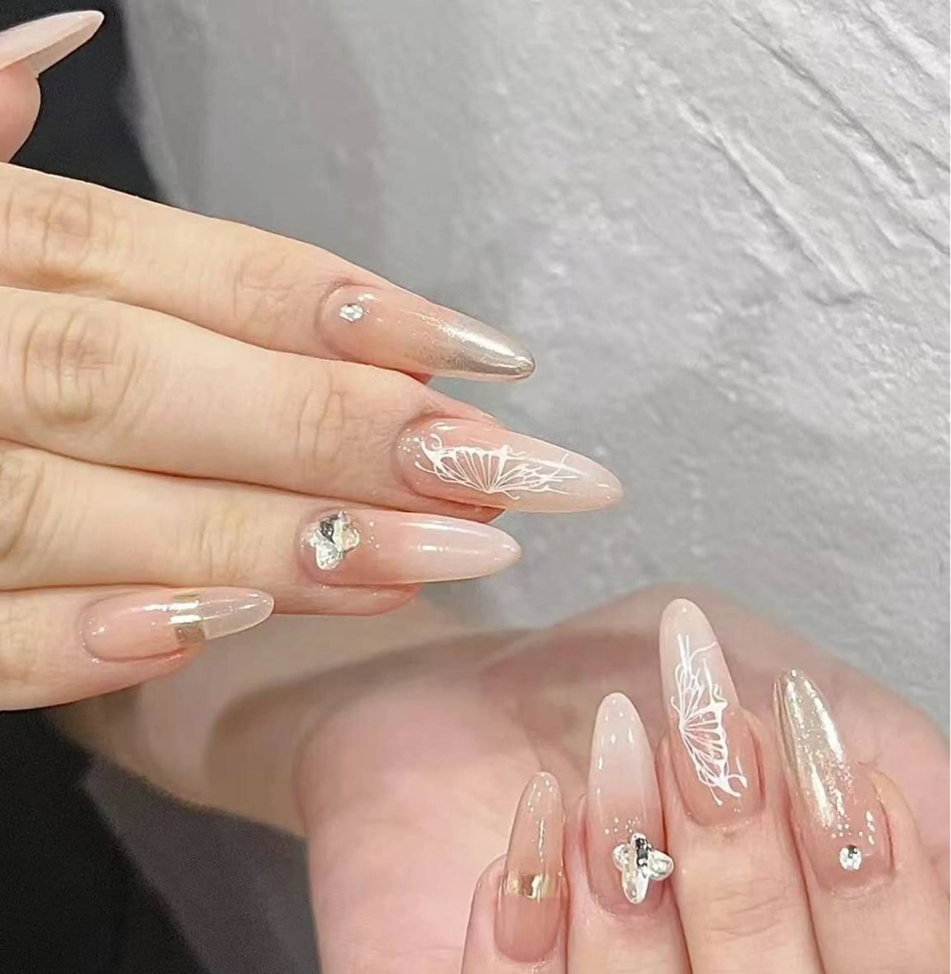 ネイル オーロラネイル フラワーネイル フットネイル フレンチネイル ジェルネイル ハンドネイル BabyYouMi ねねのネイルデザイン