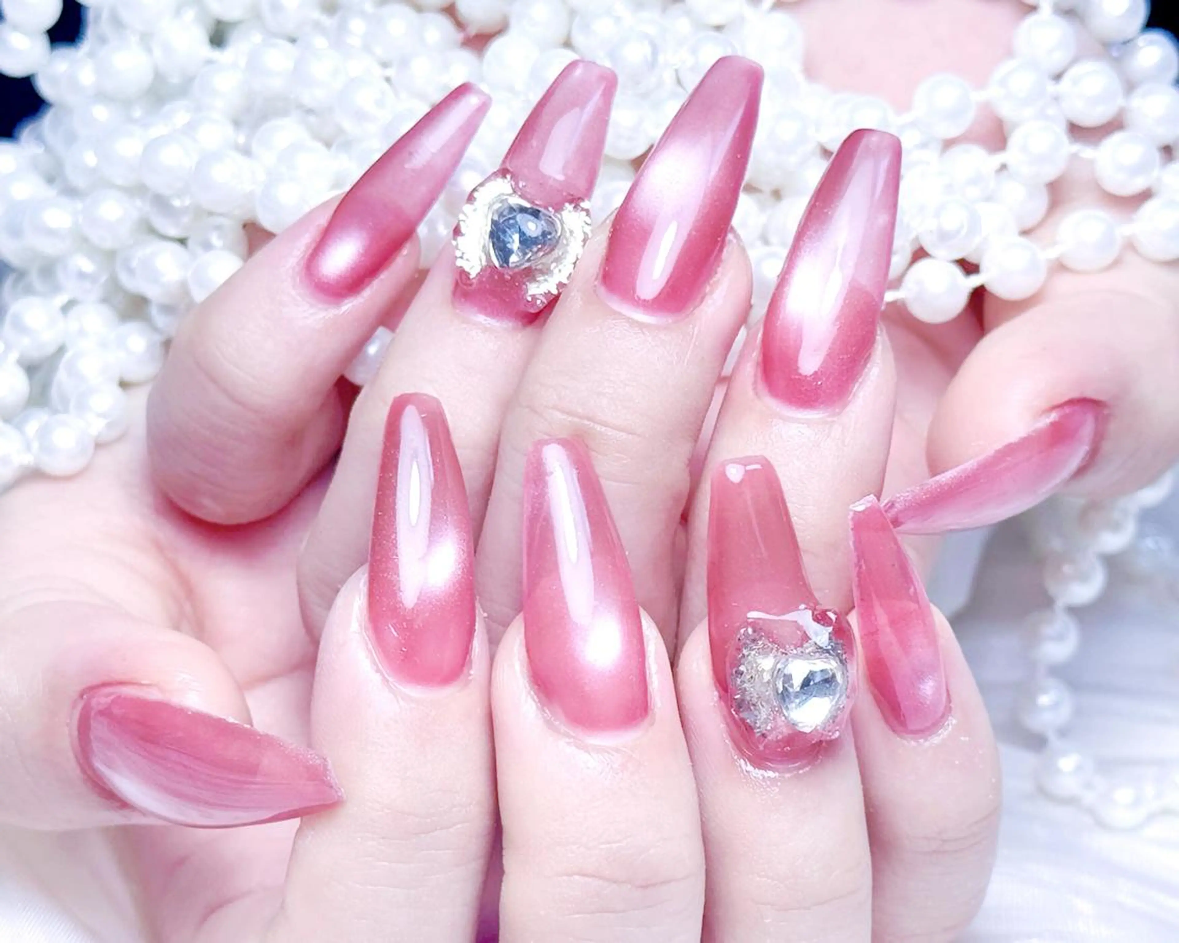 ネイル リリ 奈🎀のネイルデザイン