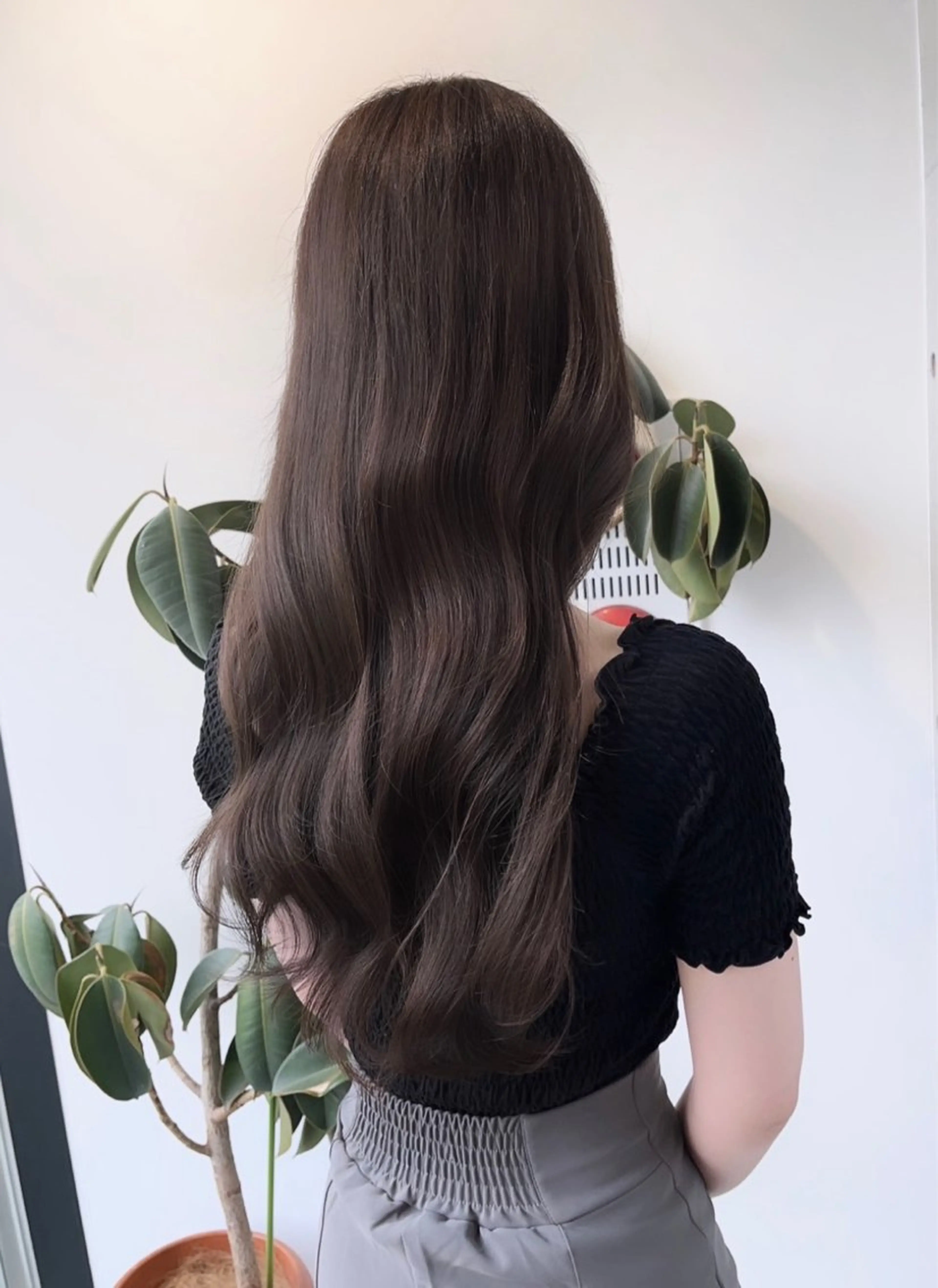 セミロング カラー カット ヘアカラー トリートメント 🌫️大人韓国ヘア 🌫️naoyaのヘアスタイル