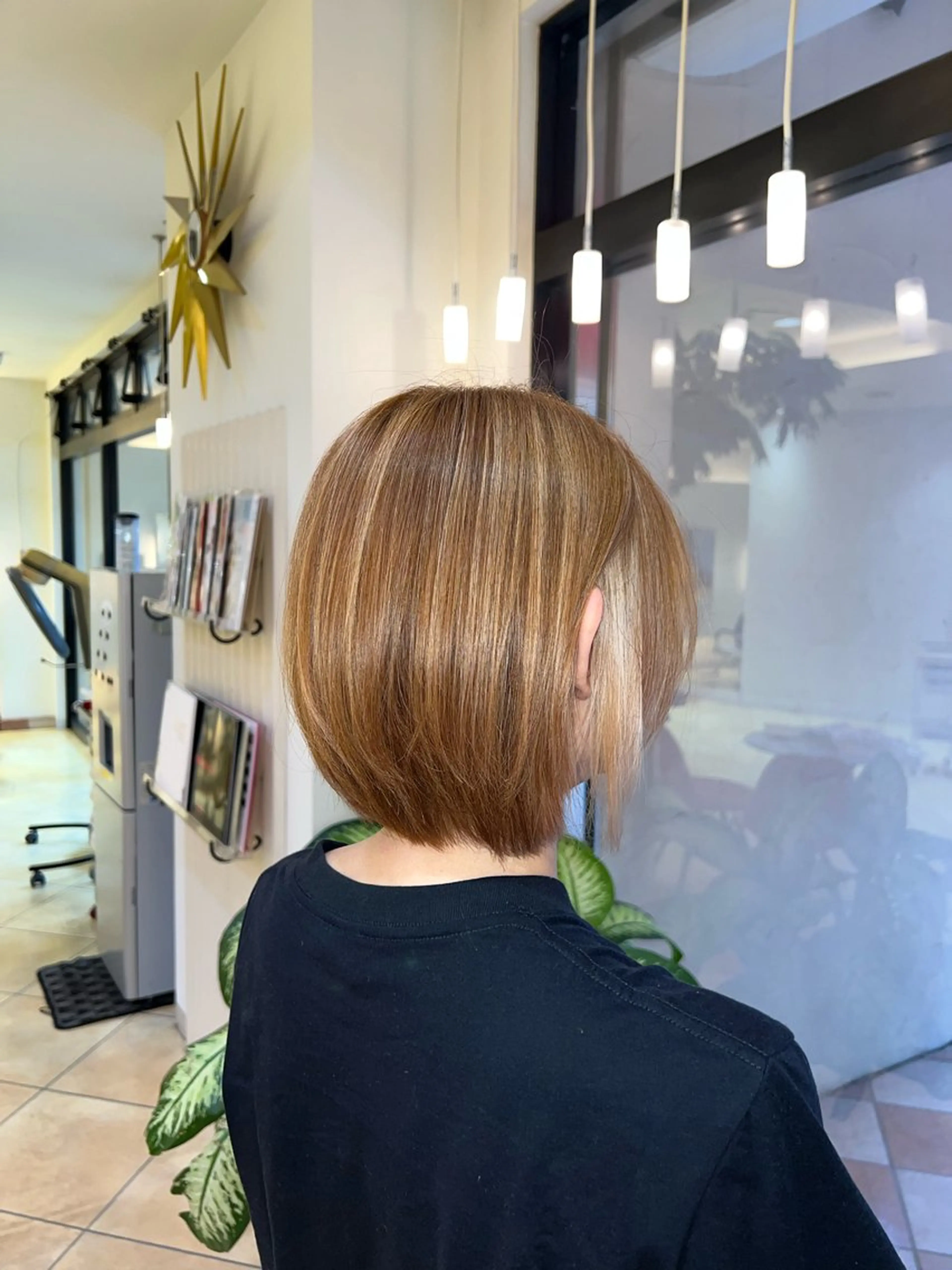 ショート 髪質改善 カット ヘアカラー トリートメント 最高の髪質改善🩵 艶カラー 惠美のヘアスタイル