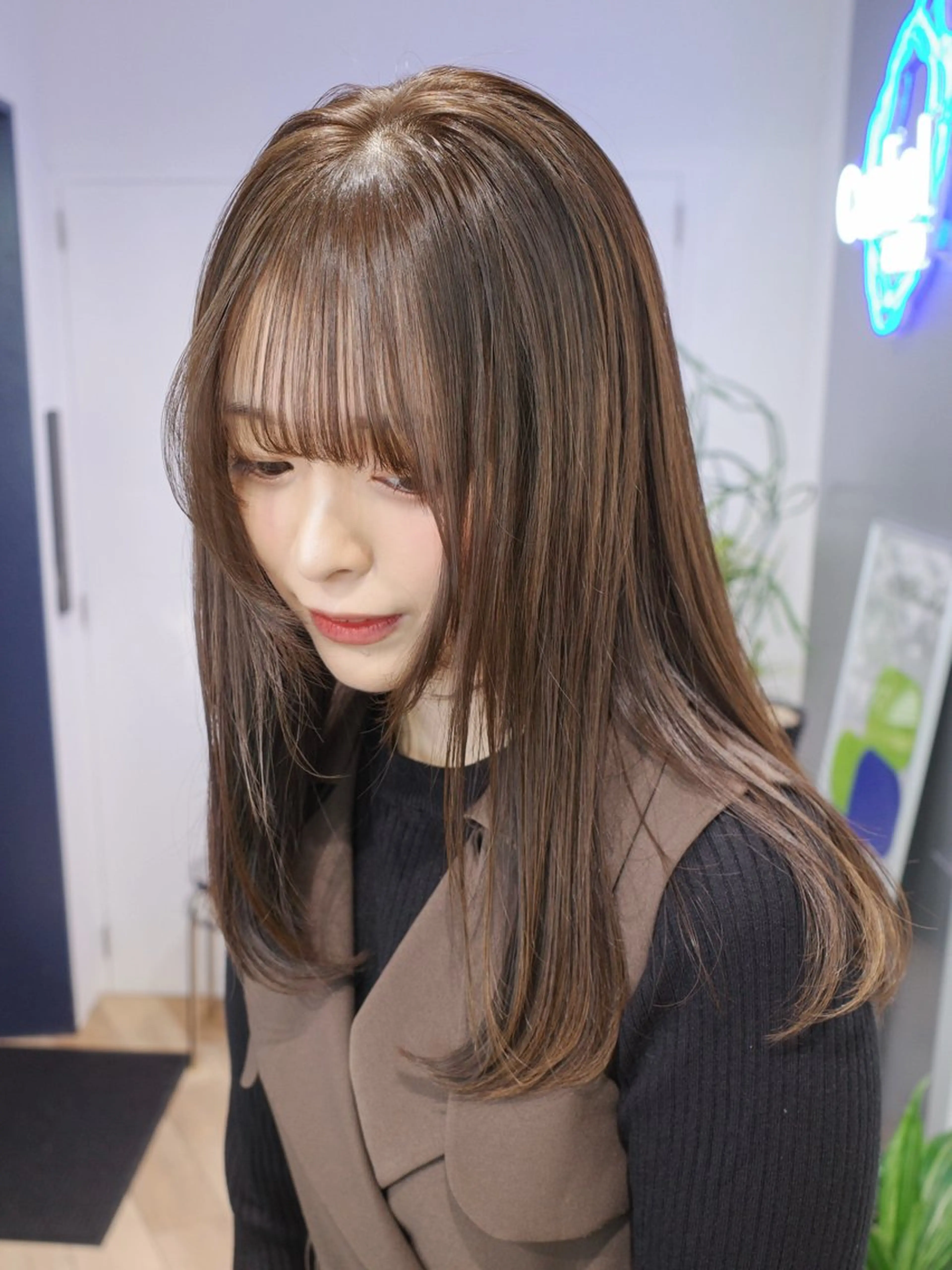 セミロング ボブ/ダブルカラー 【渋谷】唐仁原 抄語のヘアスタイル