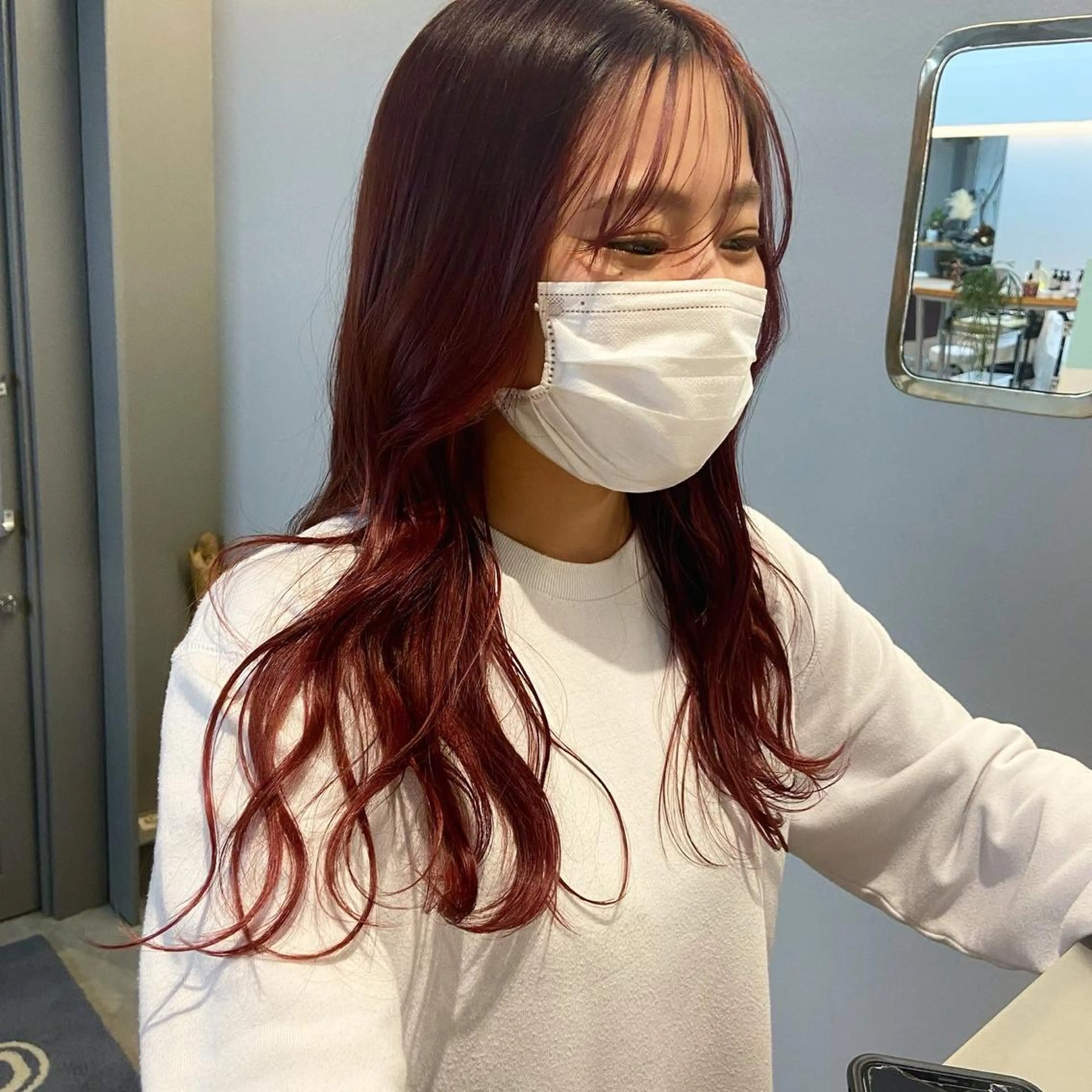 ロング 林 優花のヘアスタイル