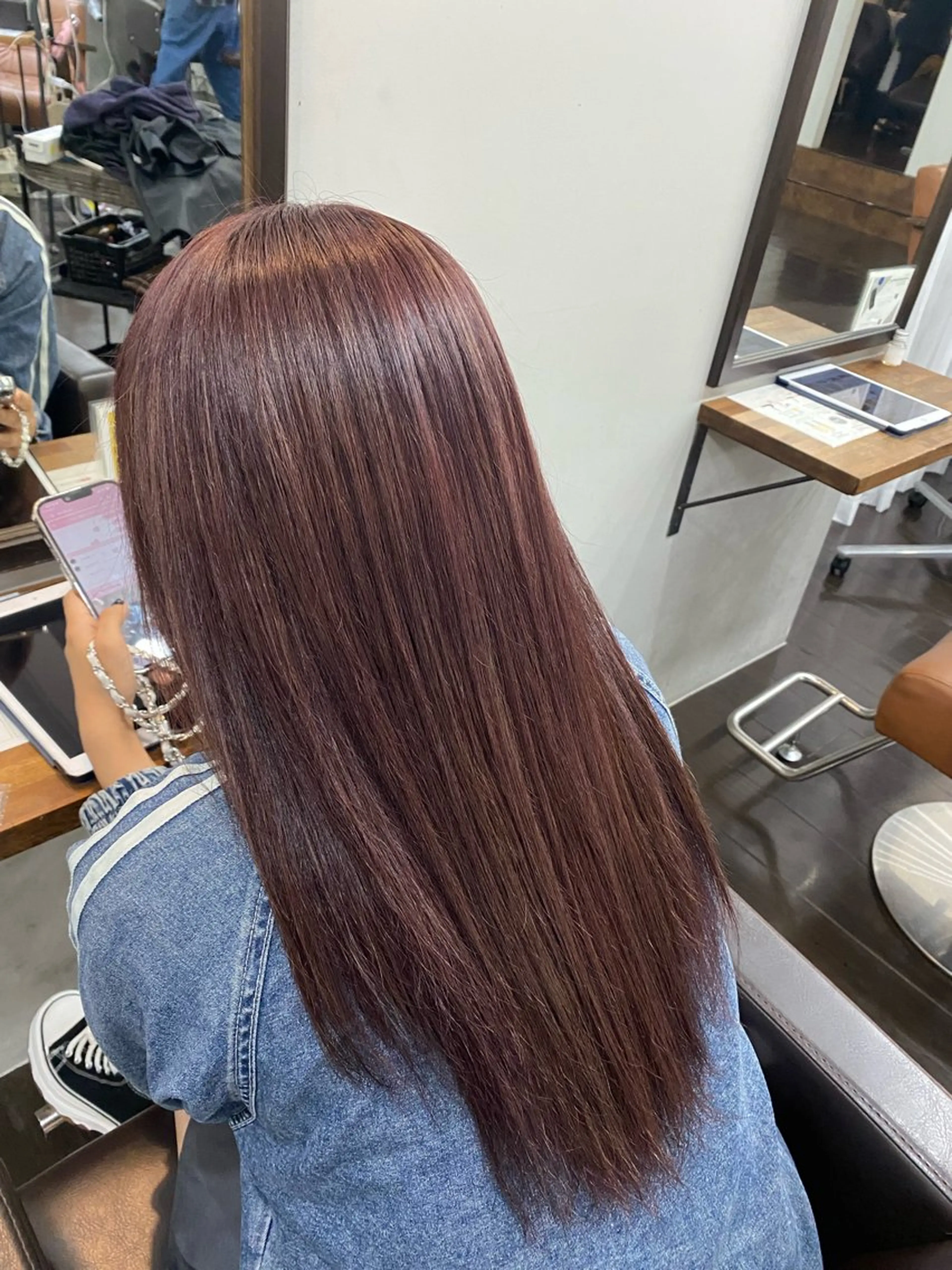 ロング カラー ブリーチ ブラウンカラー カシス 透明感カラー トリートメント 🍒ᩚ名駅/艶髪 縮毛矯正/あゆ🍒ᩚのヘアスタイル