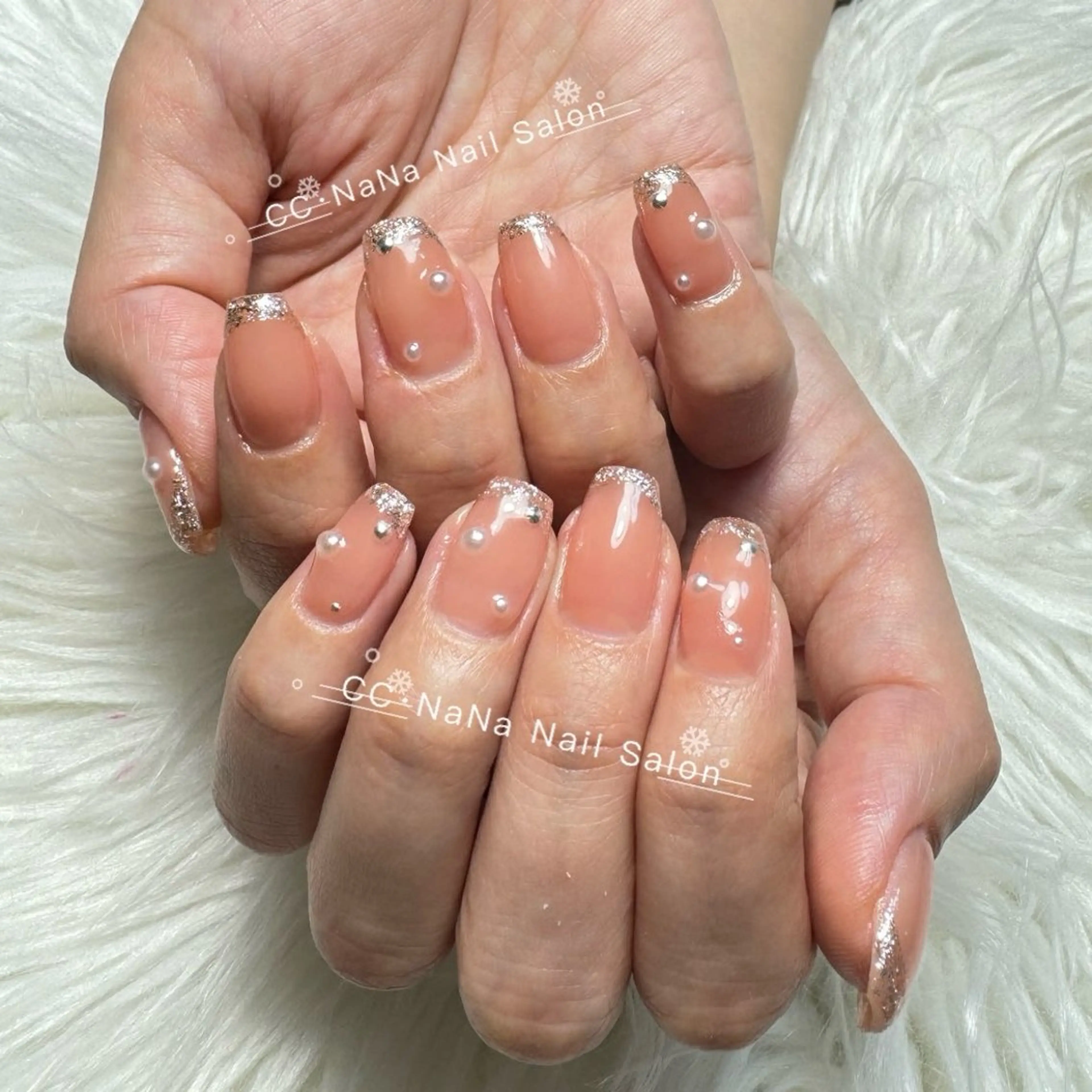 ネイル チークネイル フラッシュネイル ハート キラキラネイル 韓国ネイル ハンドネイル 💎CC・NaNa 韓国風ネイル🌙Cのネイルデザイン