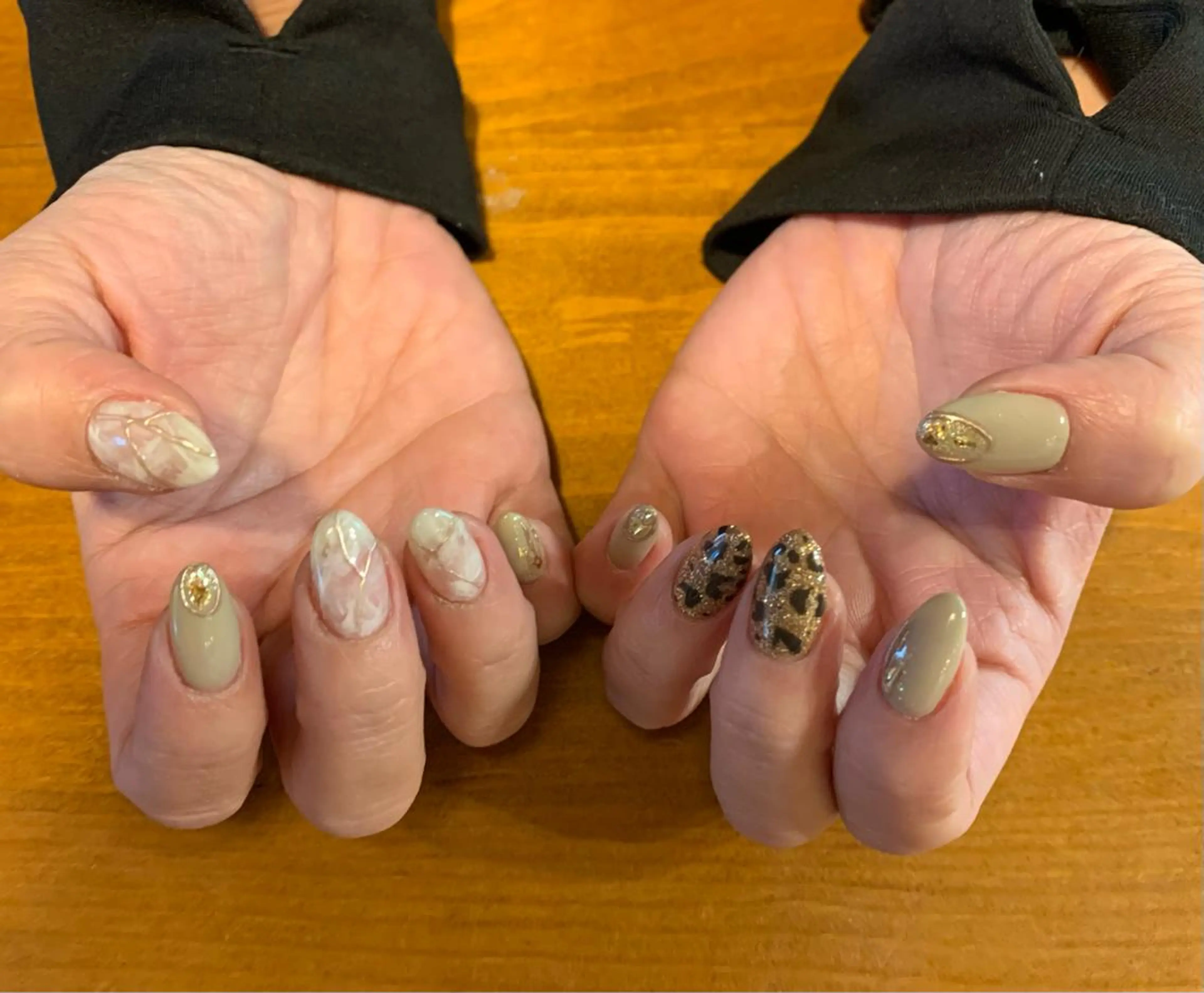 ネイル Niko.nail所属・☆ YOSHIEのネイルデザイン