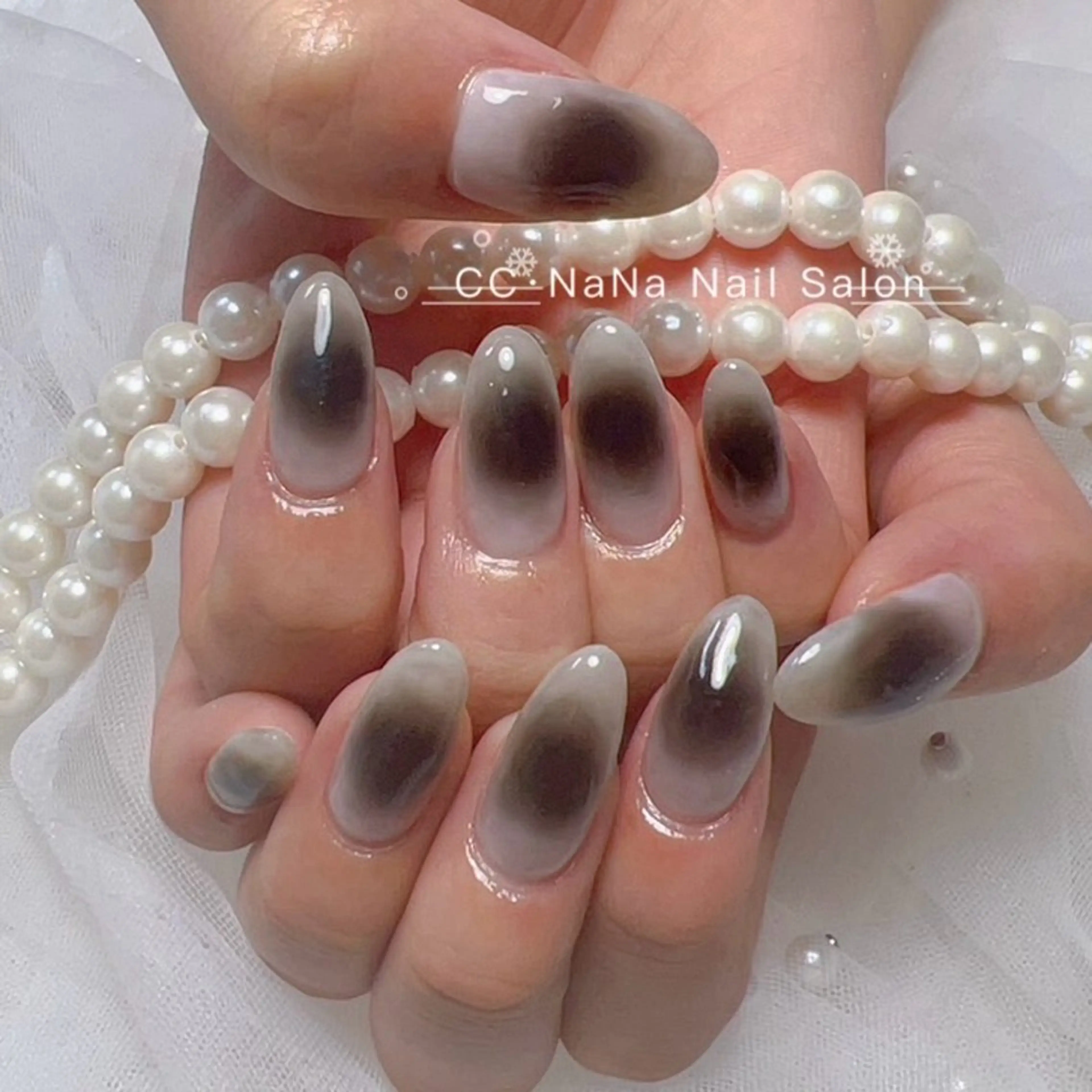 ネイル チークネイル フラッシュネイル ハート キラキラネイル 韓国ネイル ハンドネイル 💎CC・NaNa 韓国風ネイル🌙Cのネイルデザイン