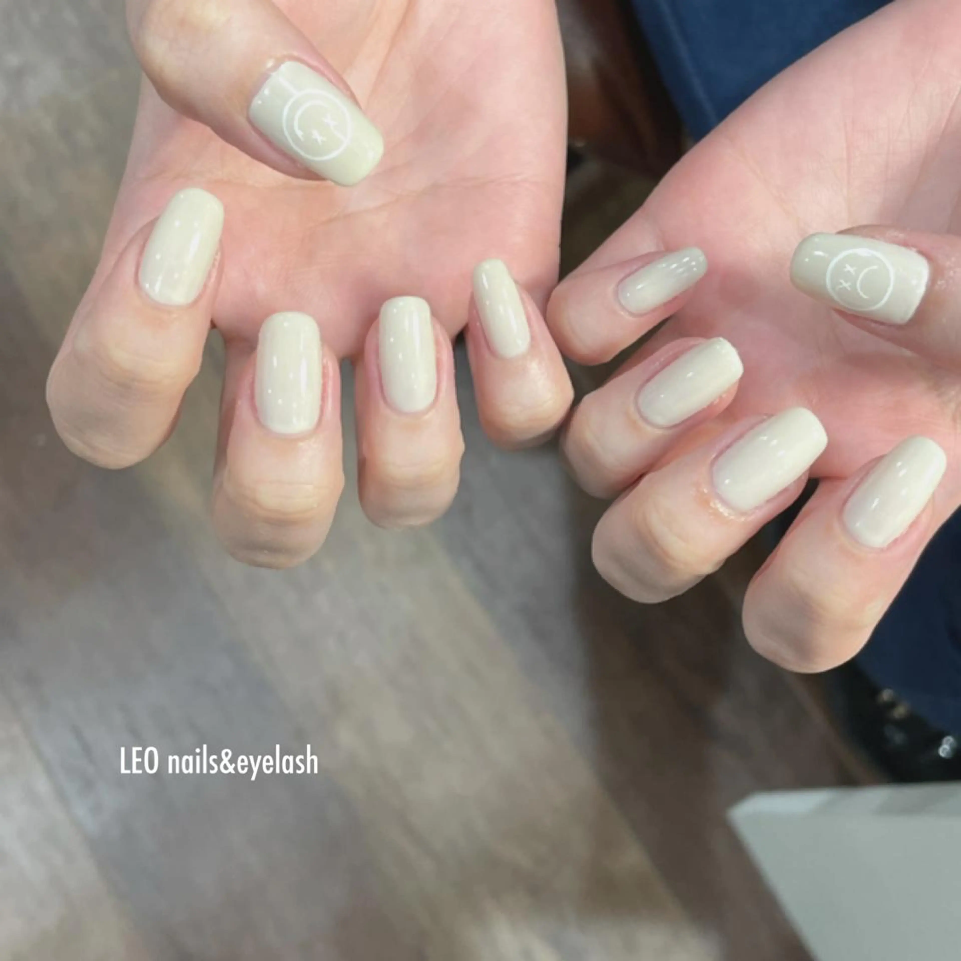 ネイル LEO Nails andeyelashのネイルデザイン