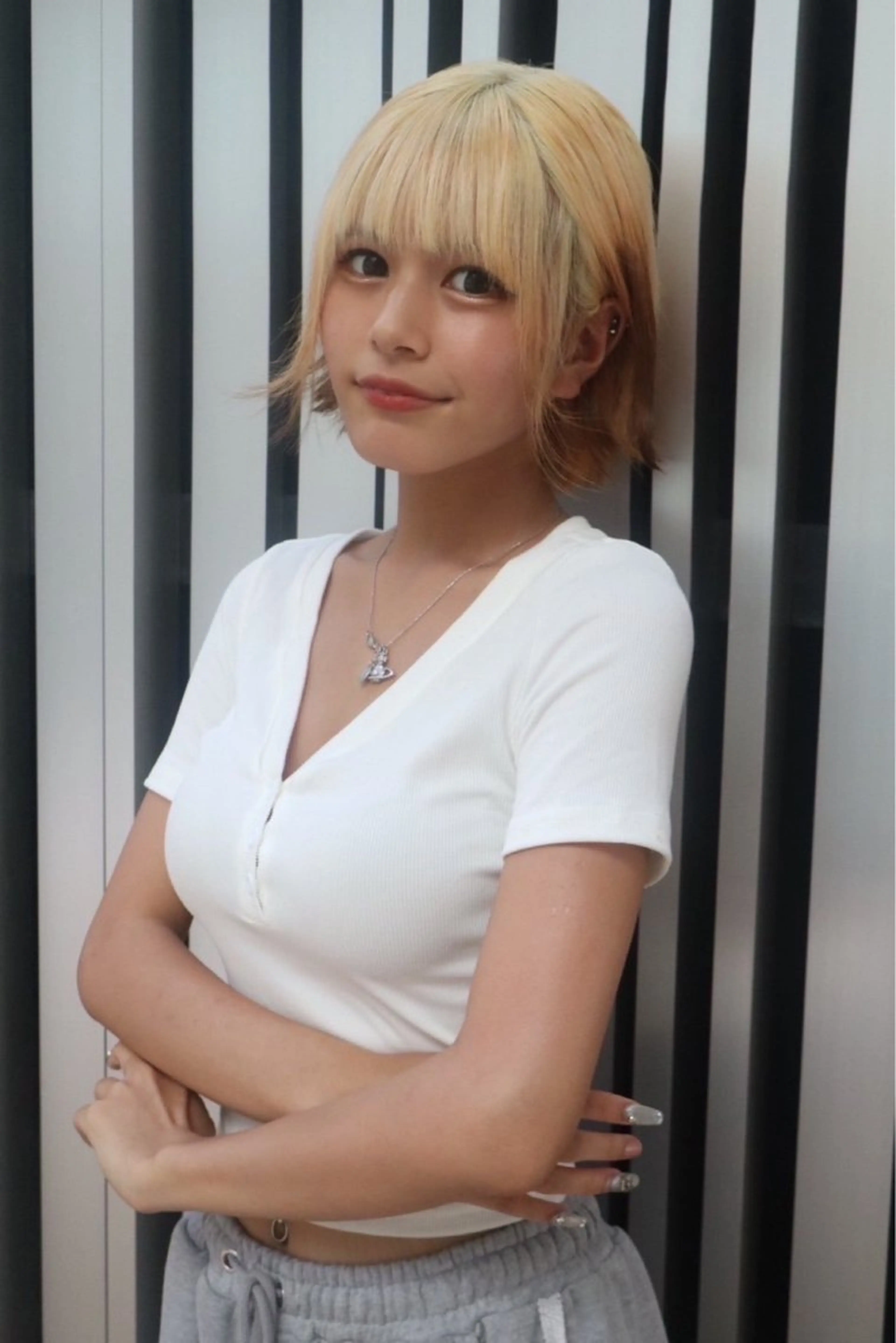 ミディアム カラー レイヤーカット /ハイトーンchaoのヘアスタイル