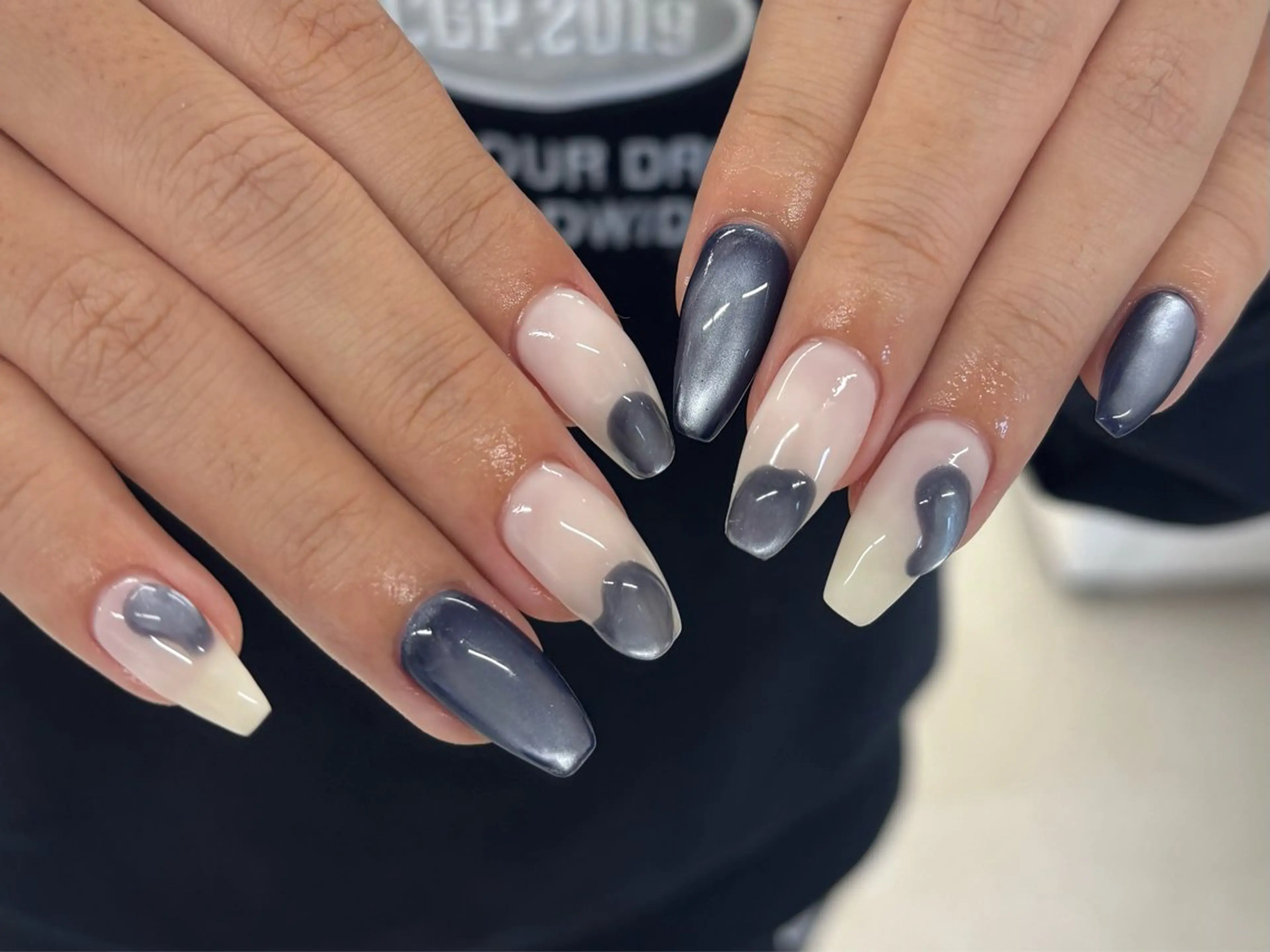 【𝙃𝙖𝙣𝙙】🩵6本アート🩵持ち込みデザイン◎(オフなし)の写真