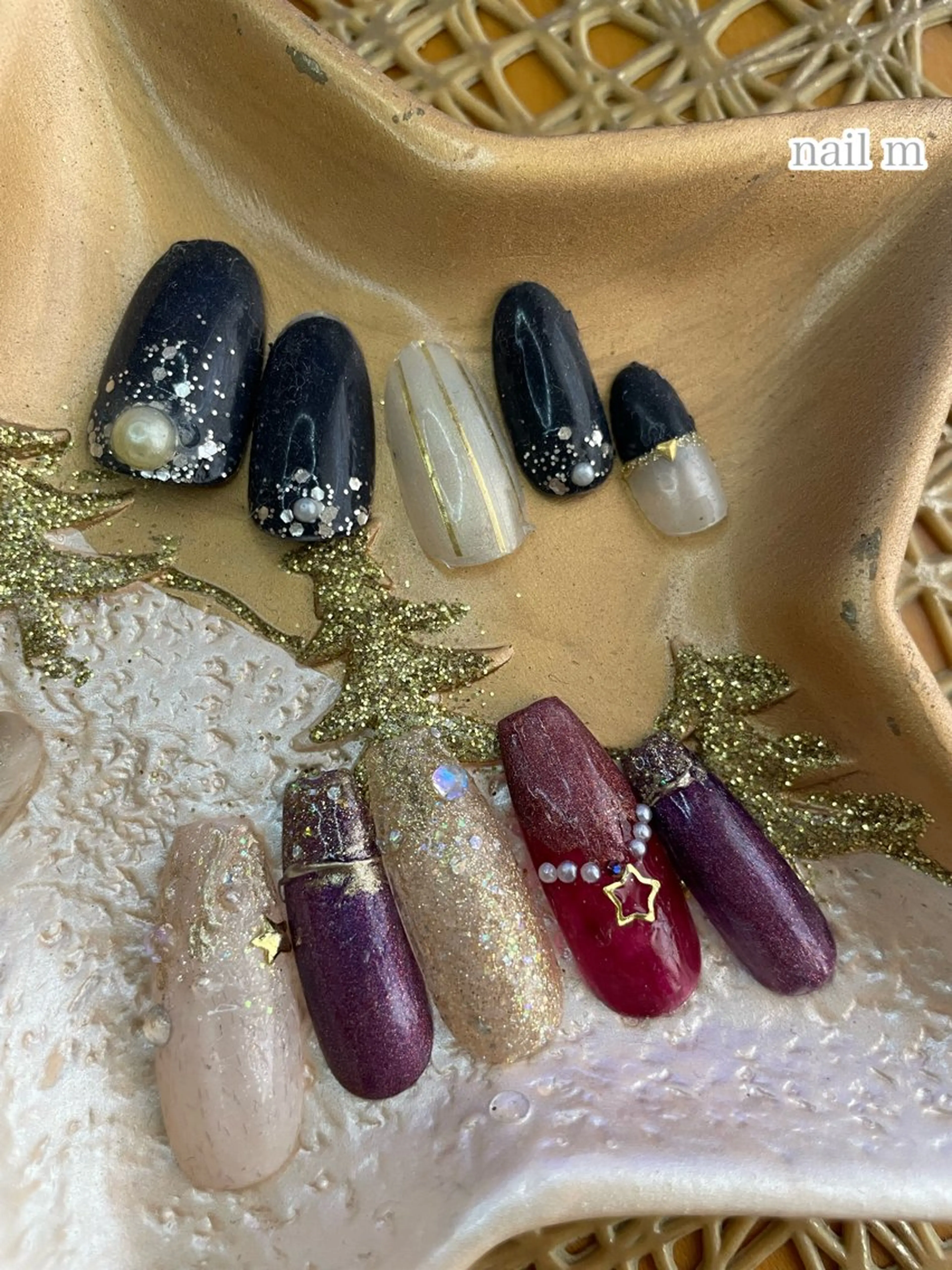ネイル ラメ(グリッター) 冬ネイル クリスマス NAIL★M 真紀のネイルデザイン