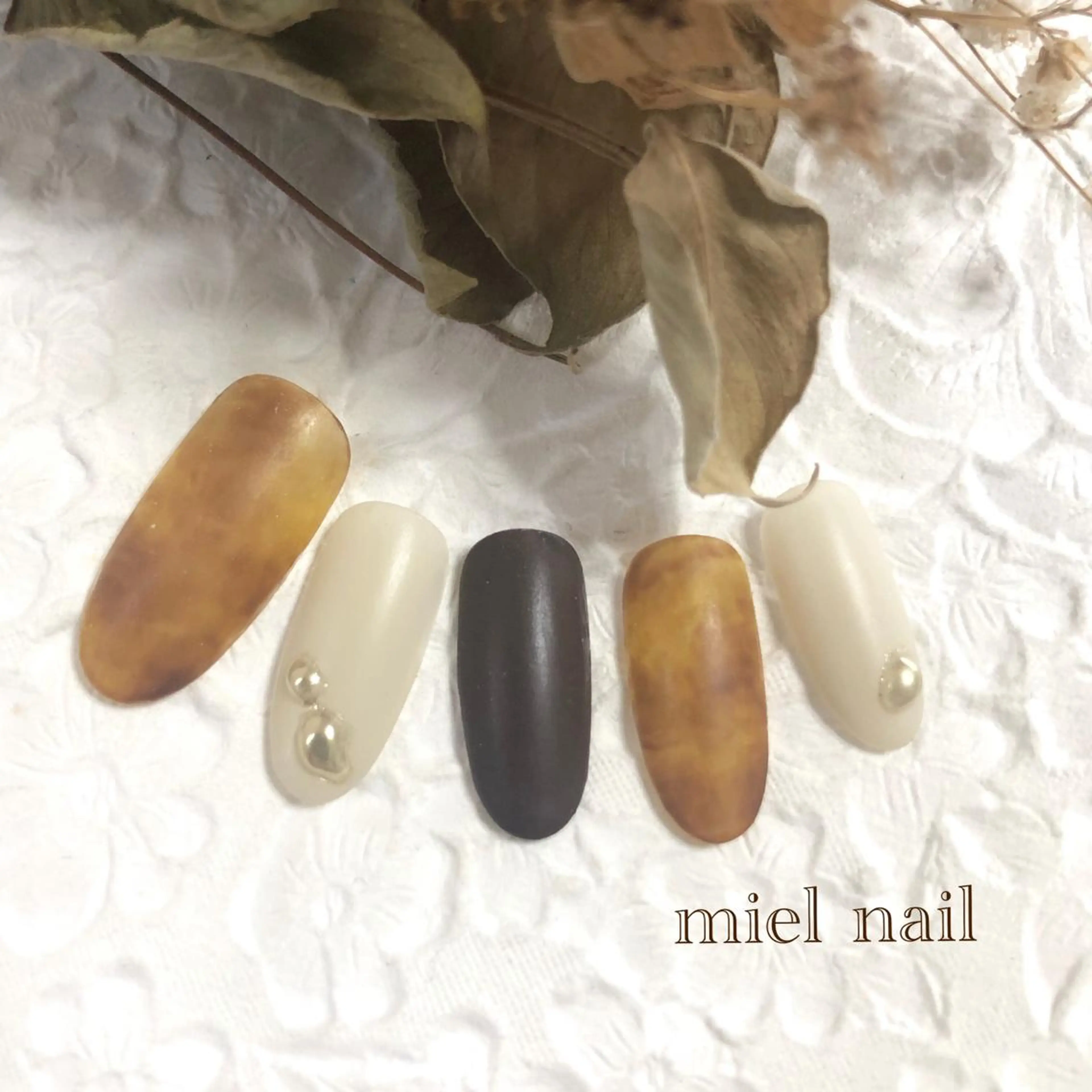 ネイル マットネイル ハンドネイル miel nailのネイルデザイン