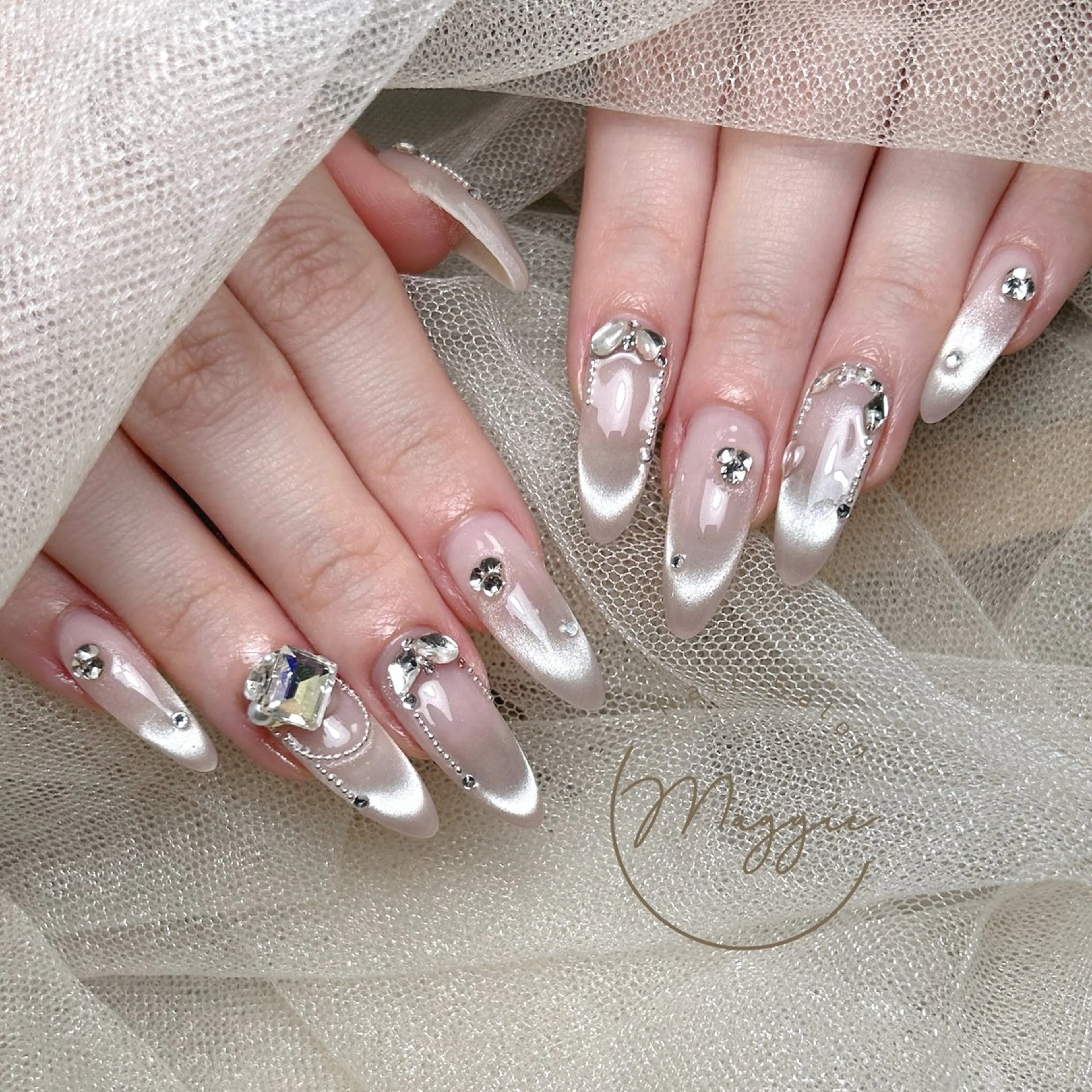 ネイル Maggie Nail🦩のネイルデザイン