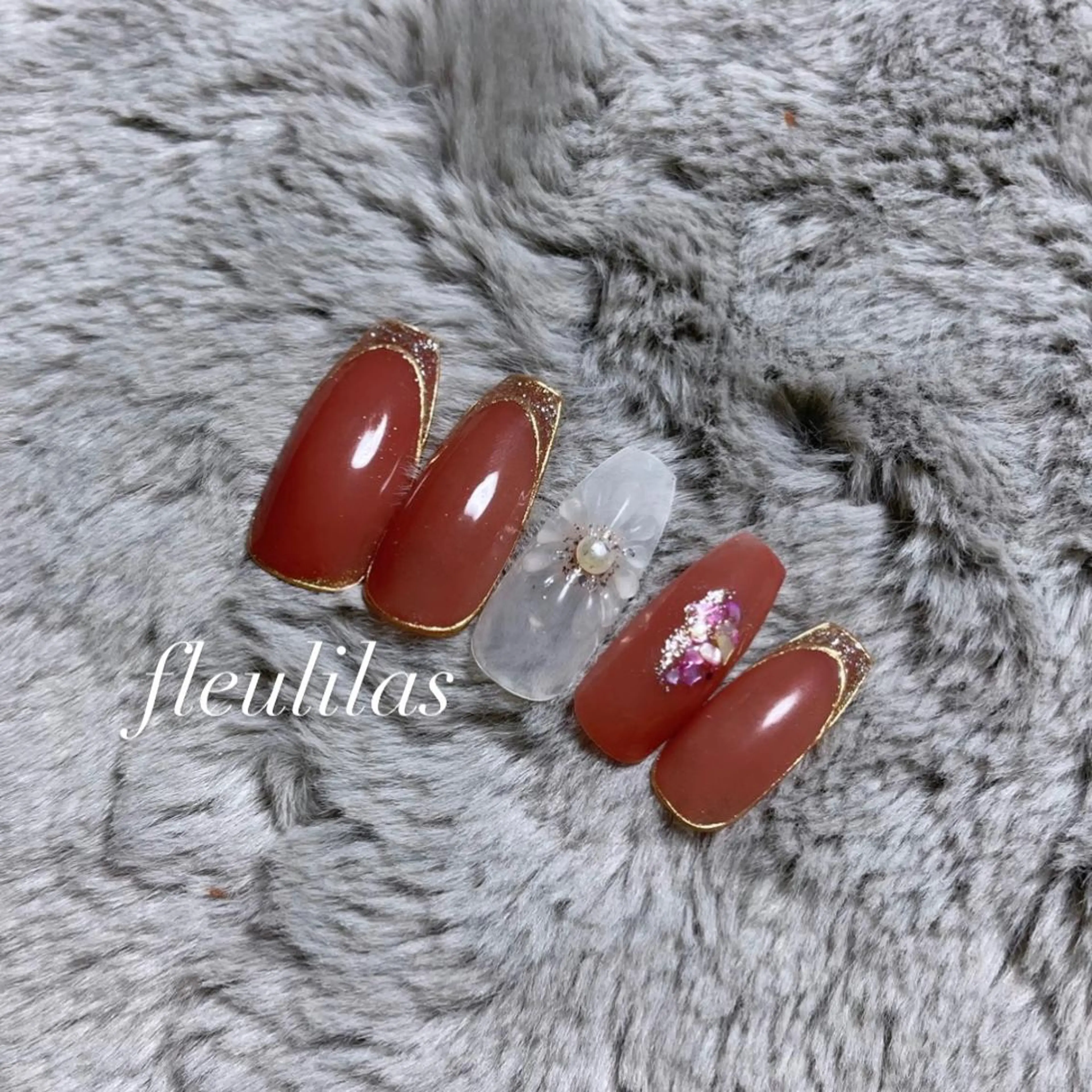 ネイル フラワーネイル フレンチネイル ラメ(グリッター) ミラーネイル ぷっくりネイル fleulilas 松葉のその他イメージ