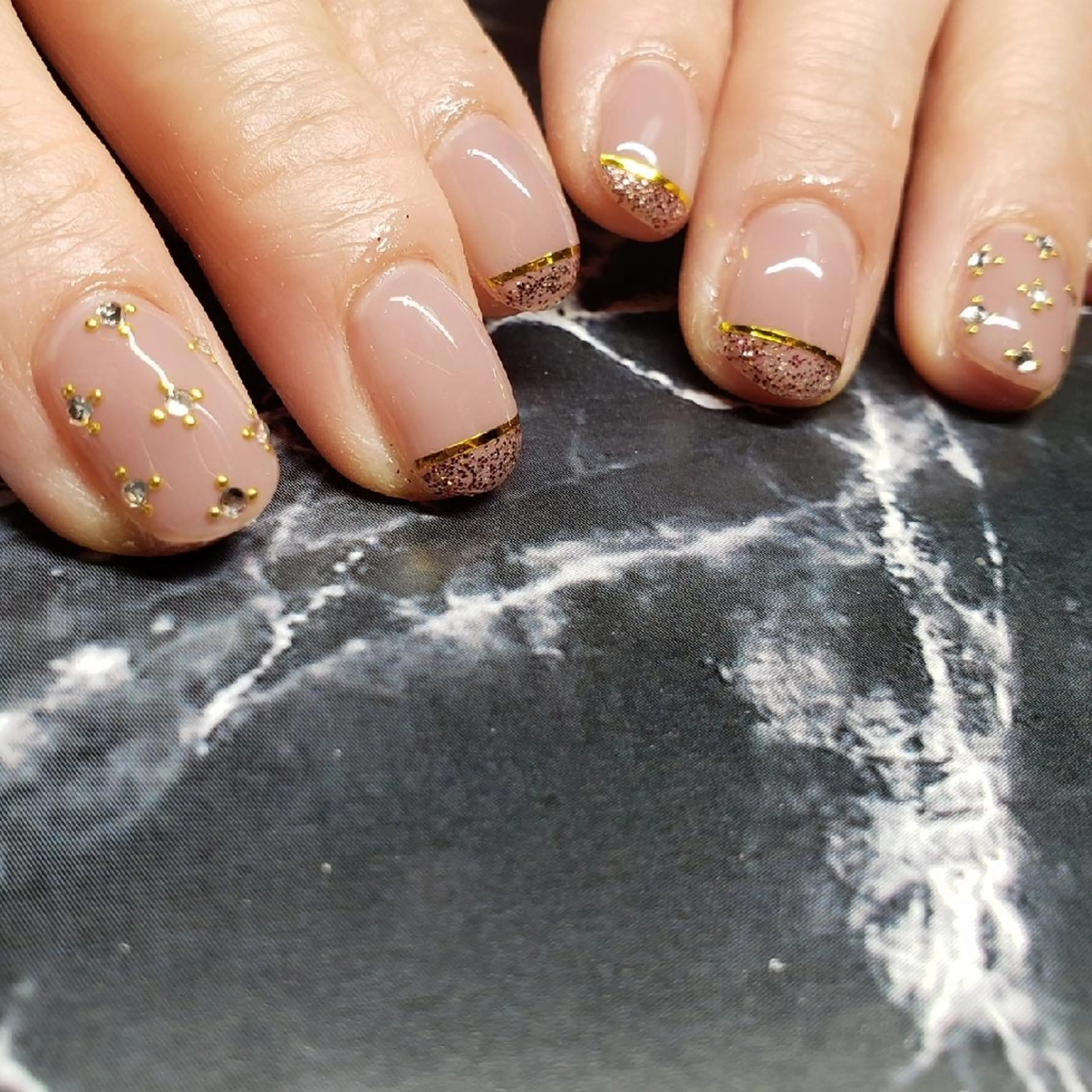 ショート ネイル クロキ 。のネイルデザイン