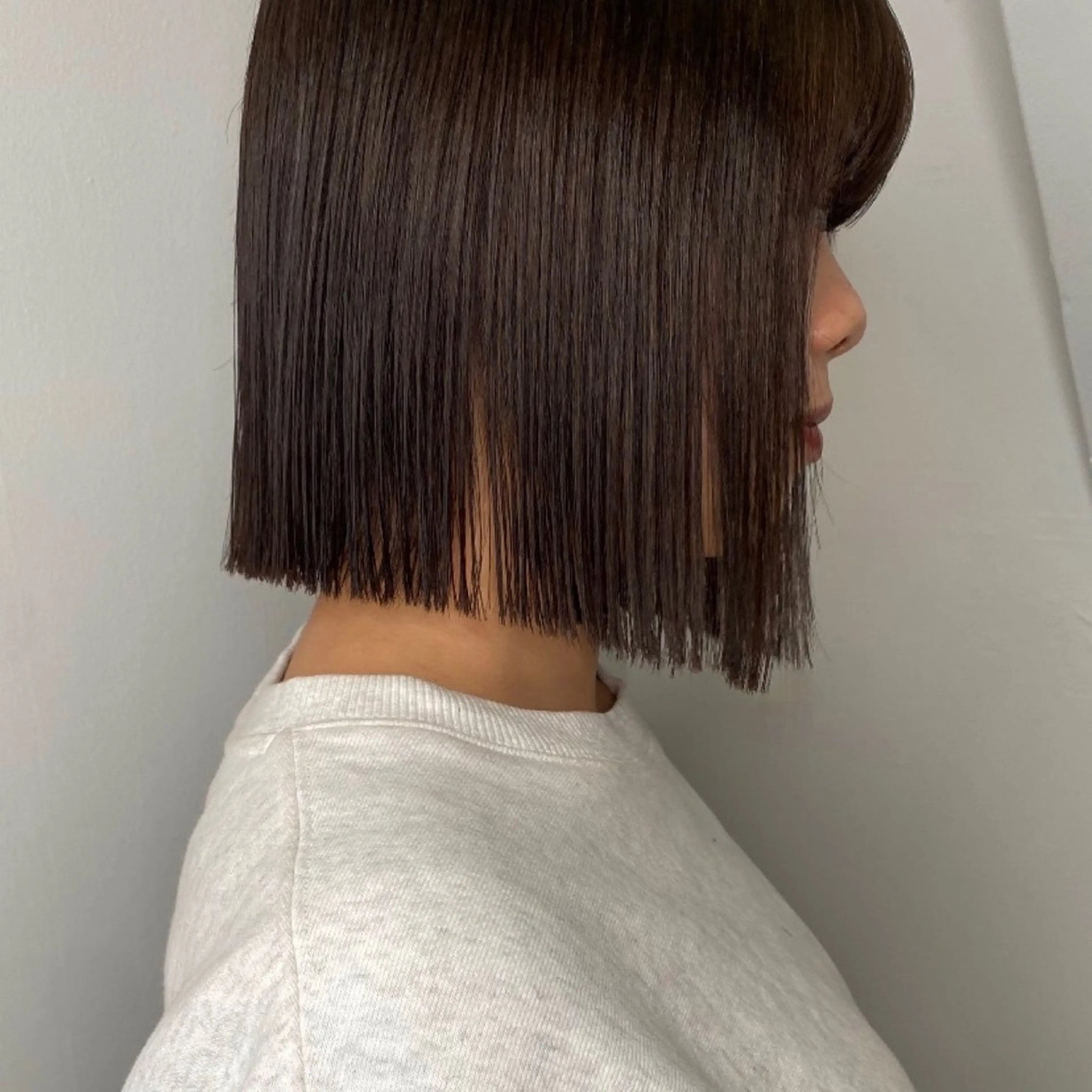 ミディアム land所属・透明感カラー/レイヤ ー🌙Honokaのヘアスタイル