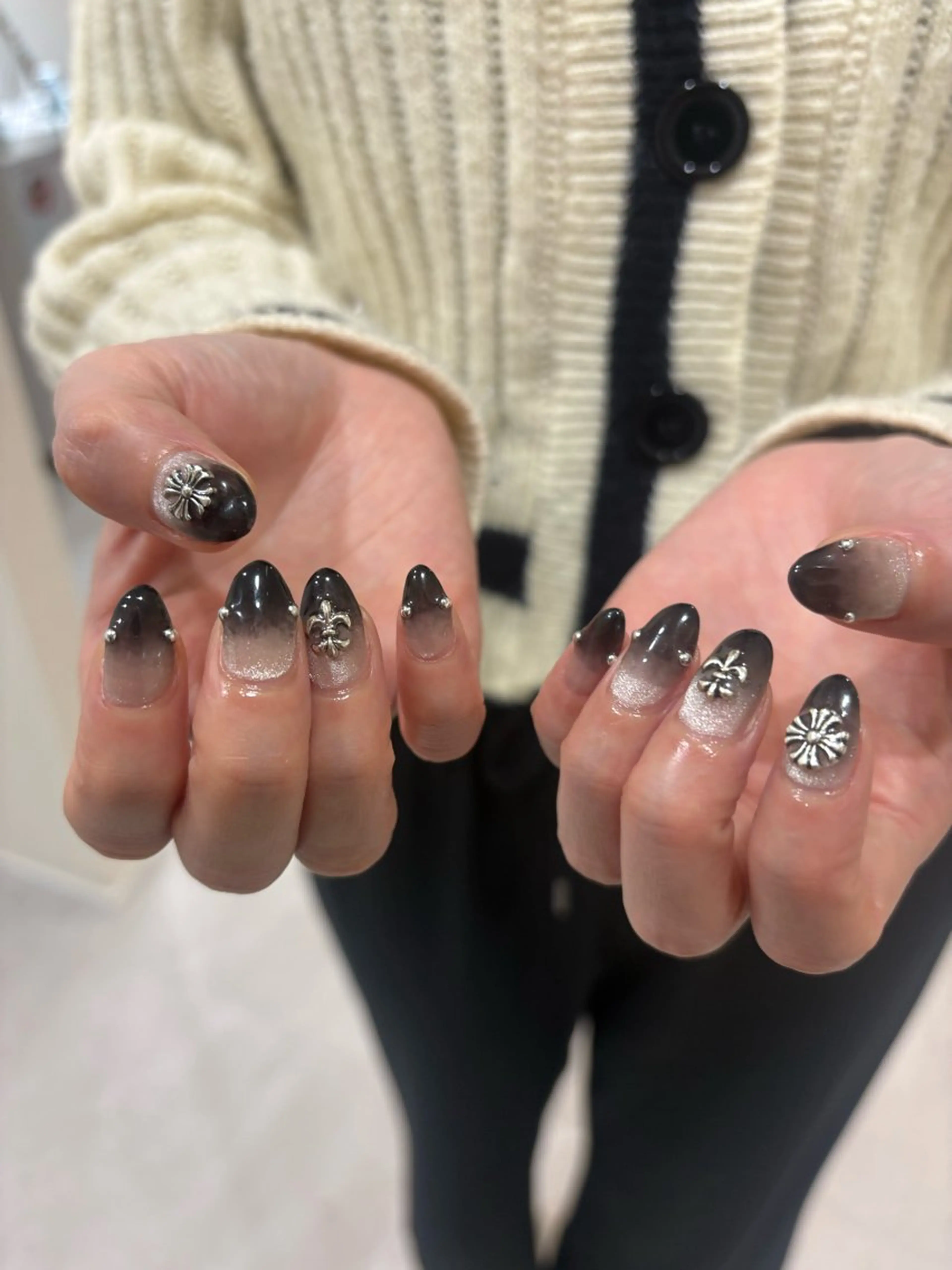 ネイル ハンドネイル share＋honmachi所属・rn__ nailのネイルデザイン