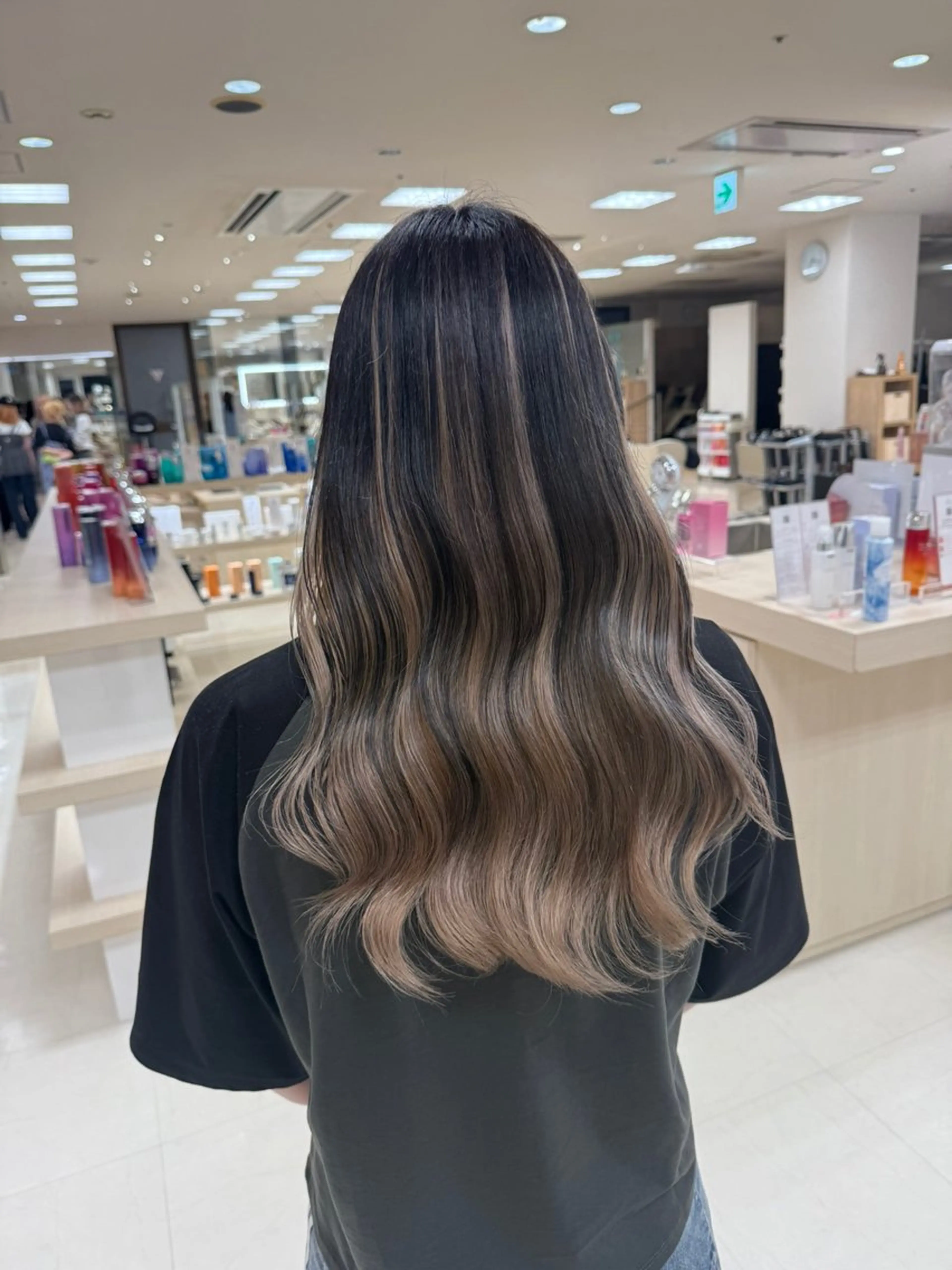 ロング カラー ヘアアレンジ 🍒KIKUCHI KANAE🍒のヘアスタイル