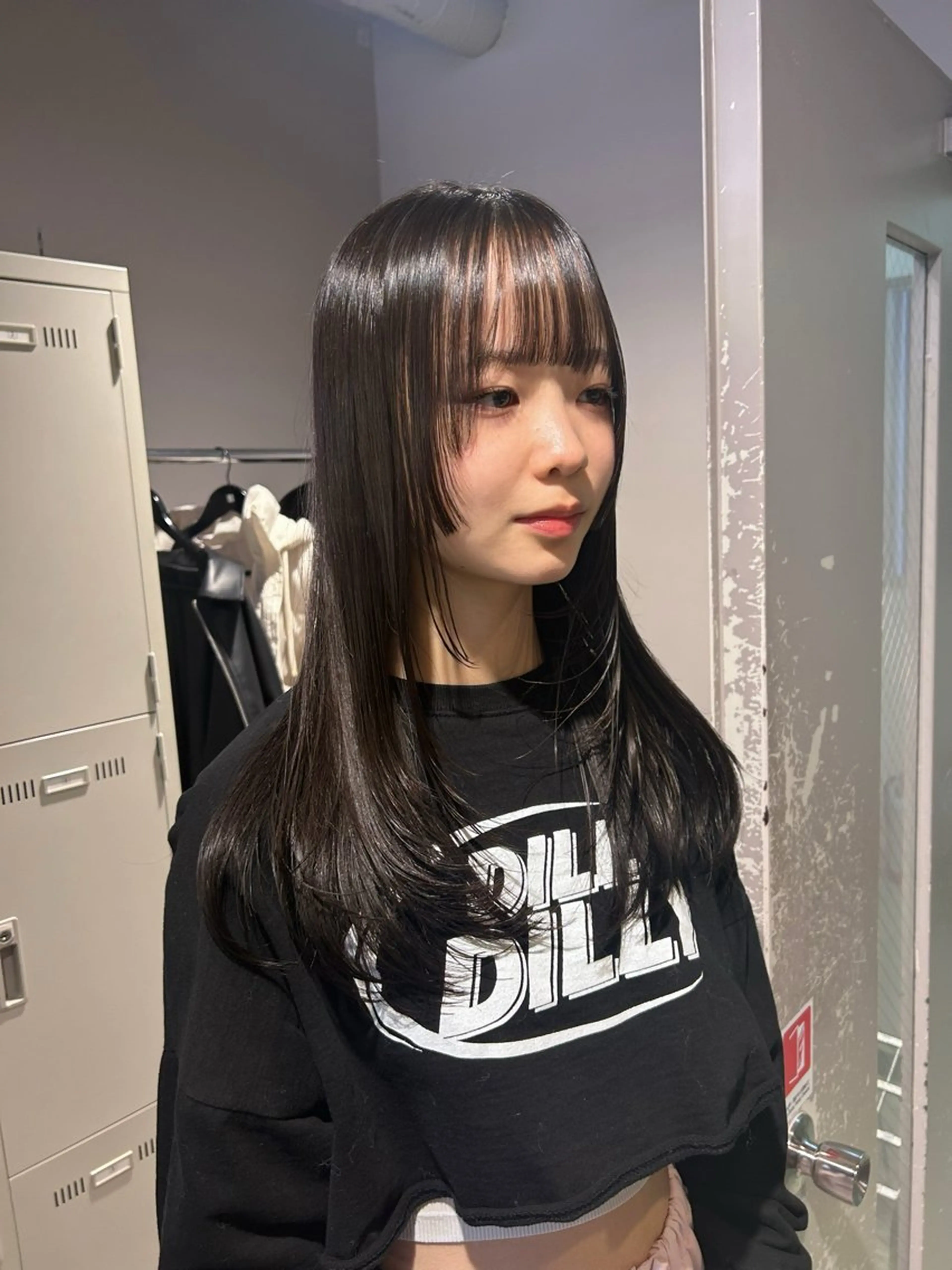 ロング カラー パーマ ヘアアレンジ メンズ キッズ カット ヘアカラー トリートメント ヘアセット ブリーチなしカラー/ ブラウン/レイヤーのヘアスタイル