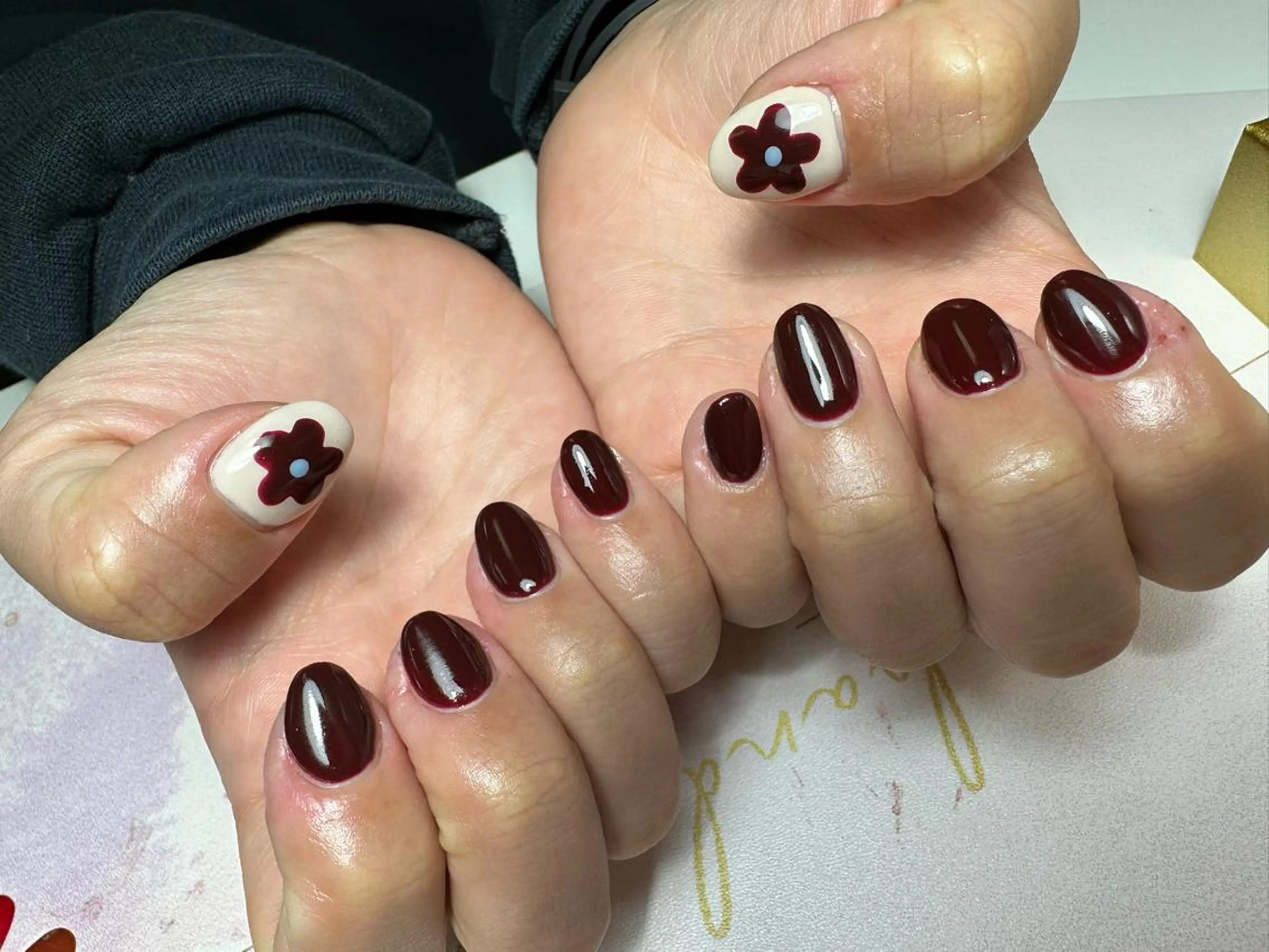 ネイル ハンドネイル ハンドケア Eveネイル チップスカルプ専門店のネイルデザイン