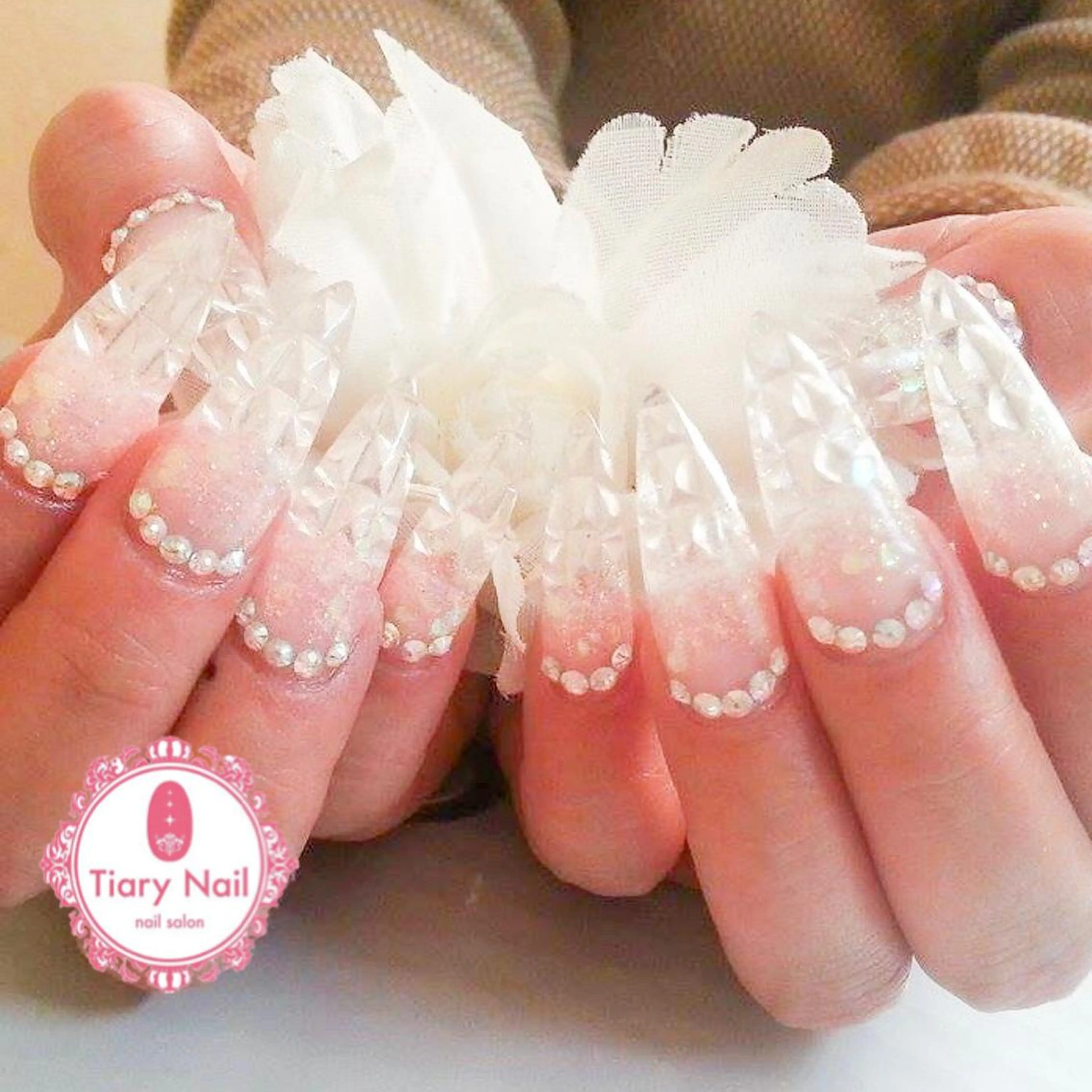 ネイル 💗🪽Tiary Nail🪽💗のネイルデザイン