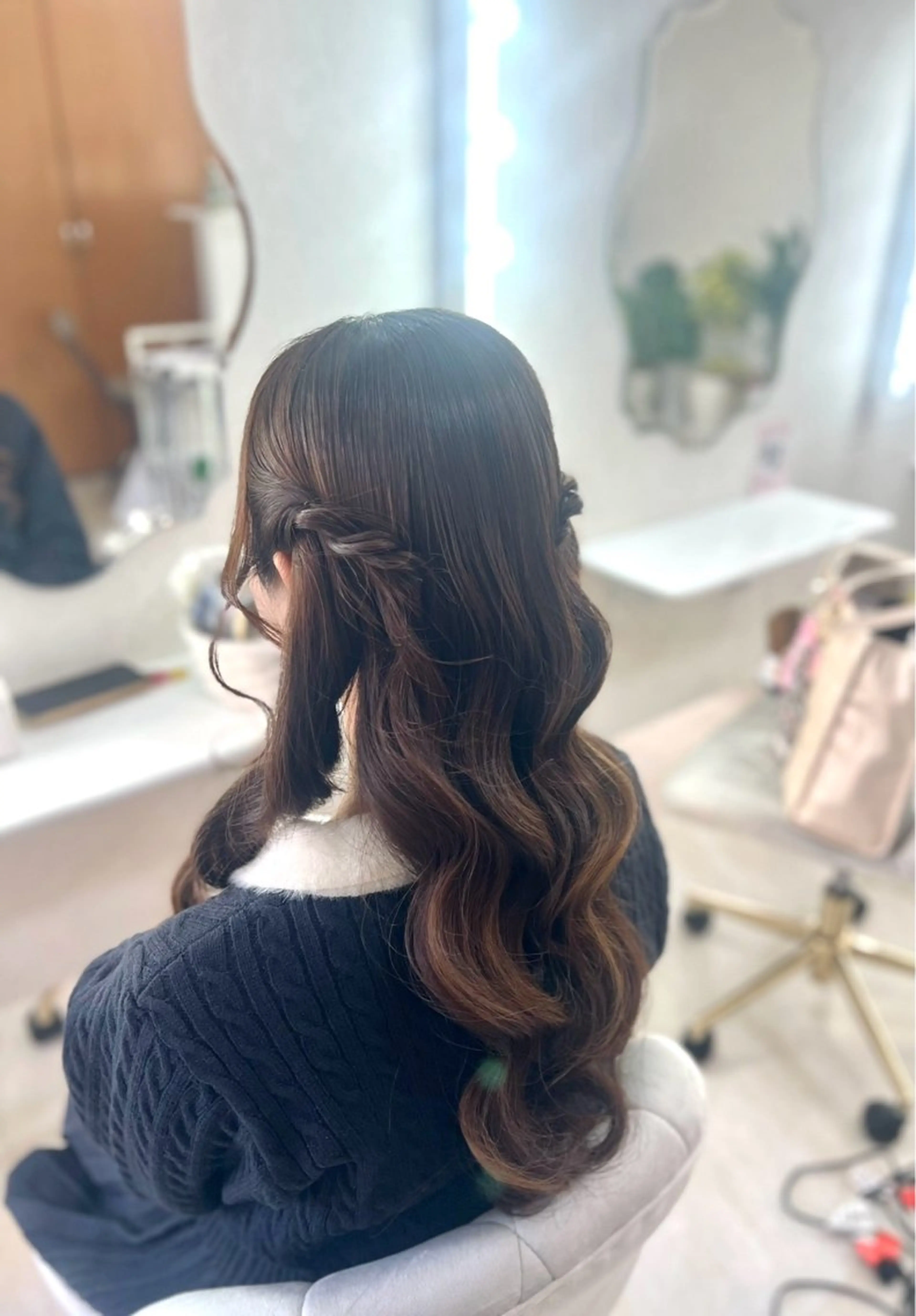 ロング ヨシンモリ ヘアセット ヘアセット/金山 佐野 妃都美のヘアスタイル