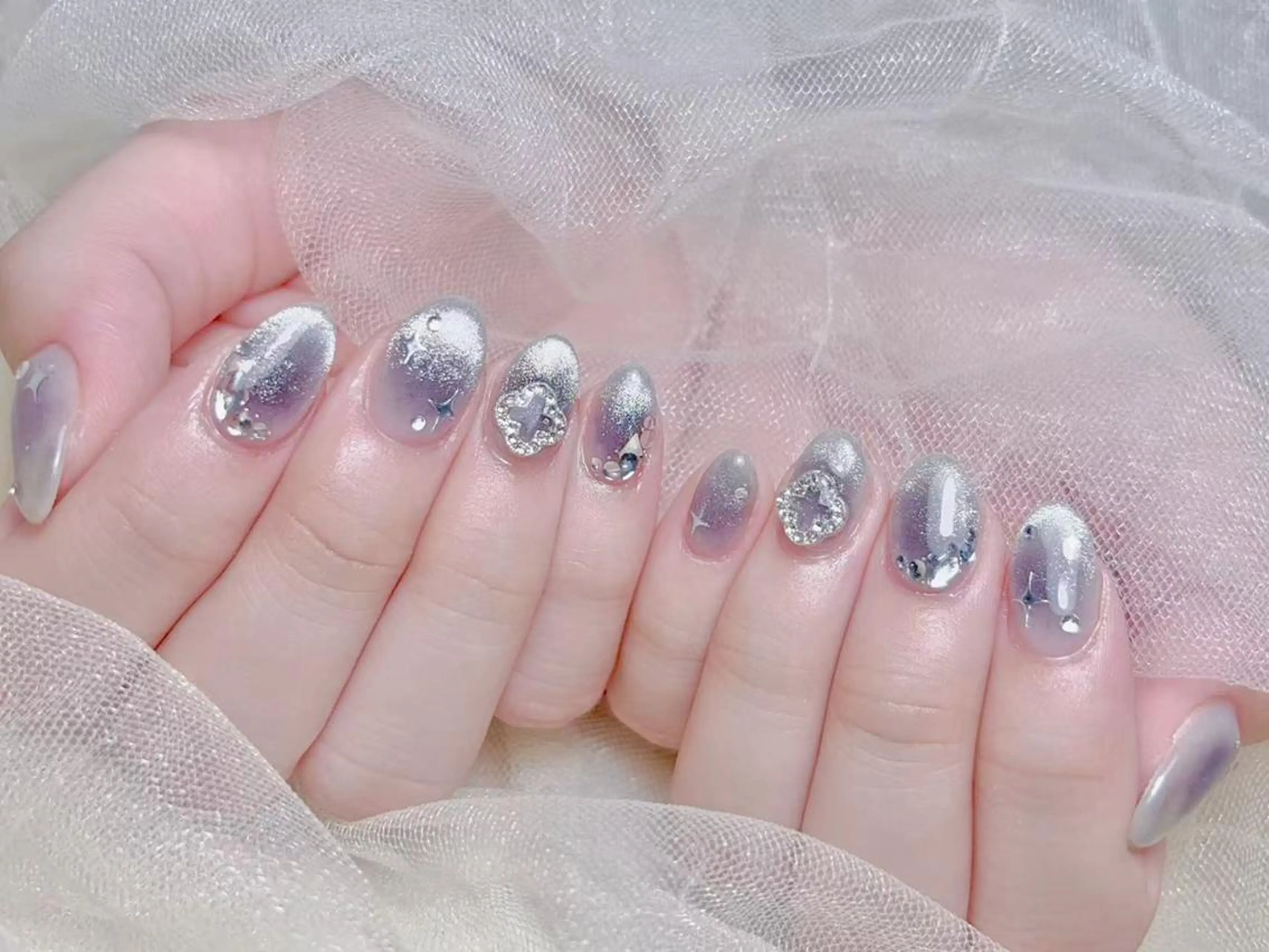 ネイル アートネイル オーロラネイル チークネイル 成人式 長さ出し ナユキNA.YUKI 渋谷店のネイルデザイン