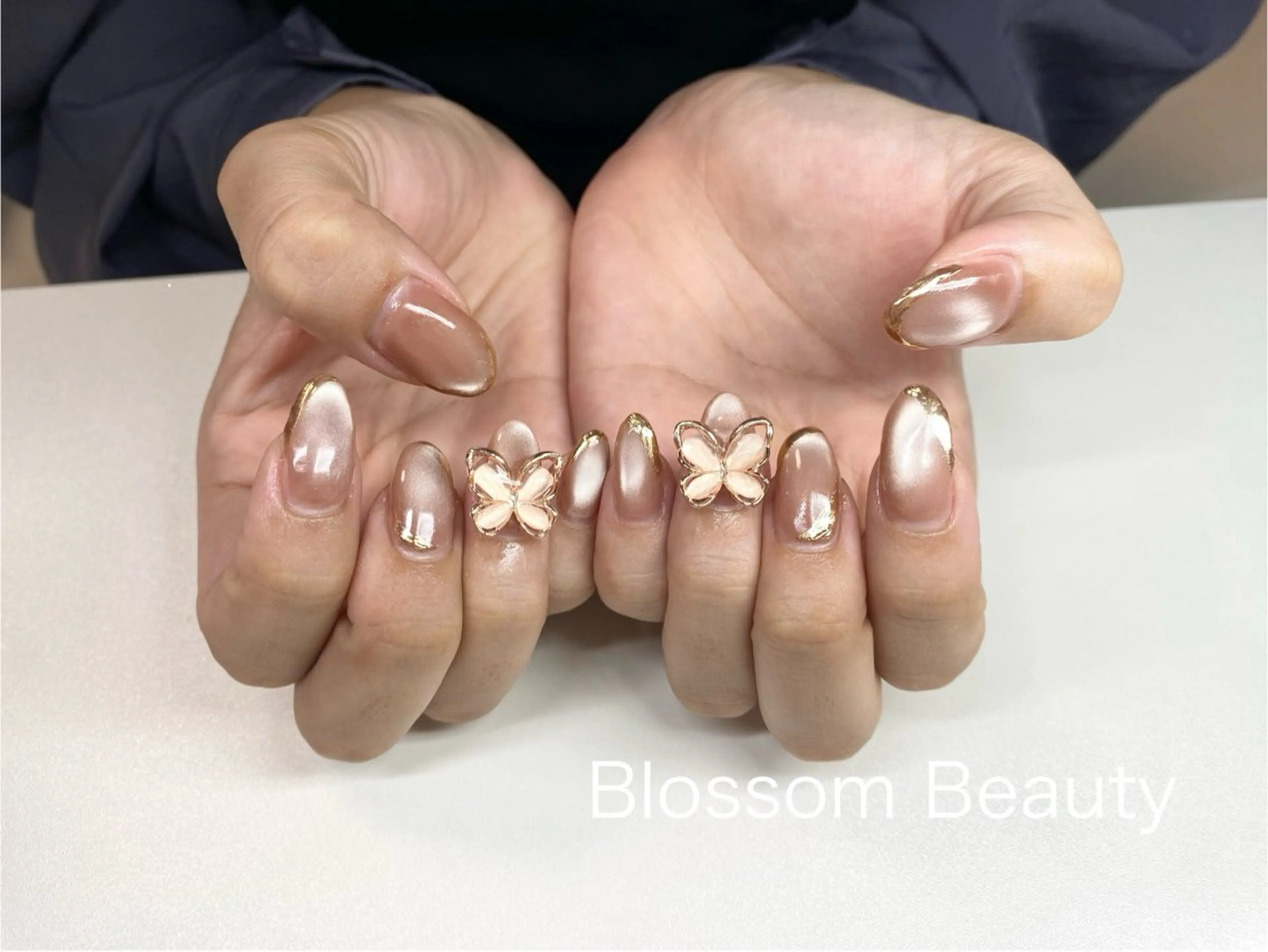 マグネットネイル（オフあり）の写真