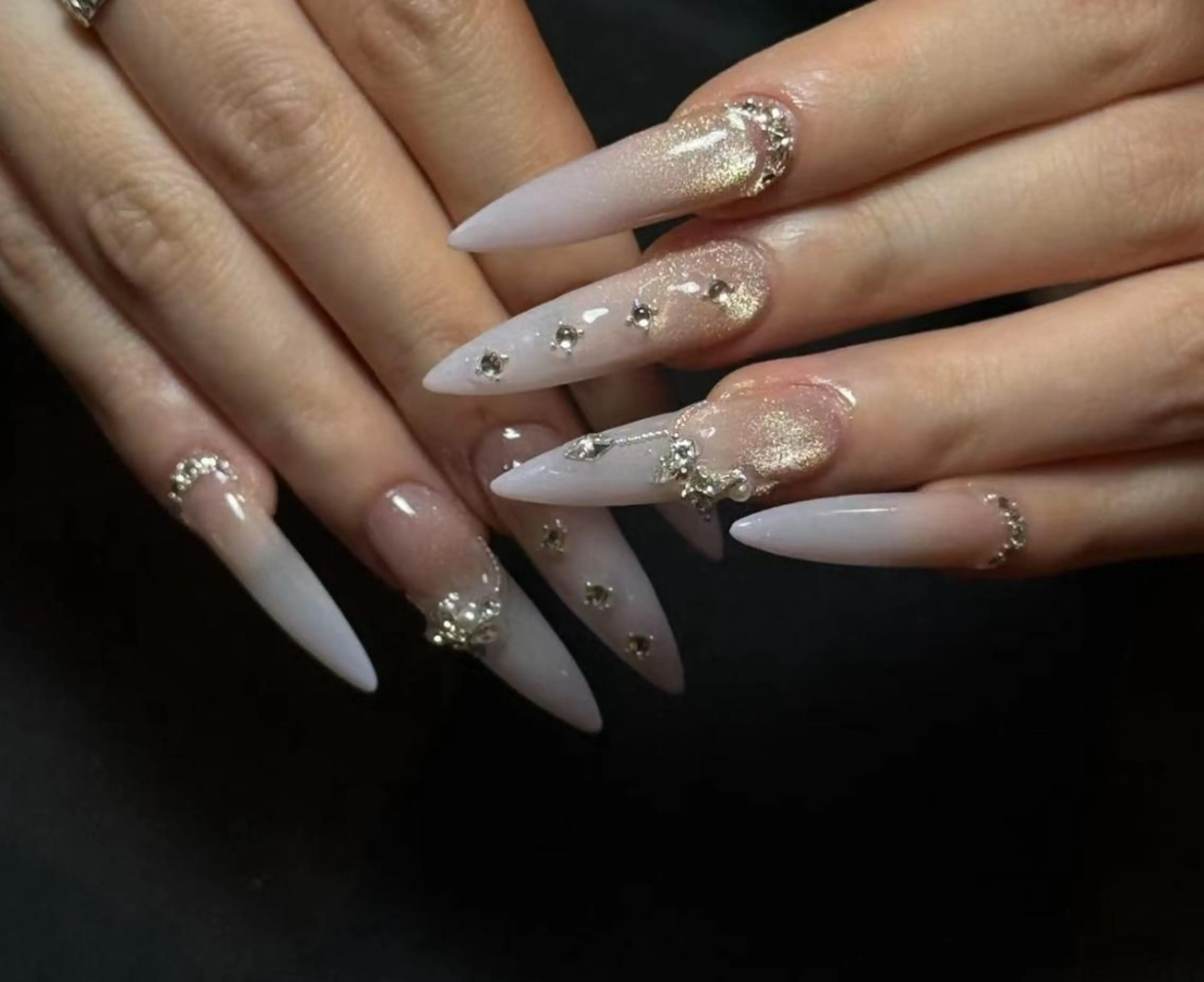 ネイル ハンドネイル 💫 Tsuki_Nailのネイルデザイン