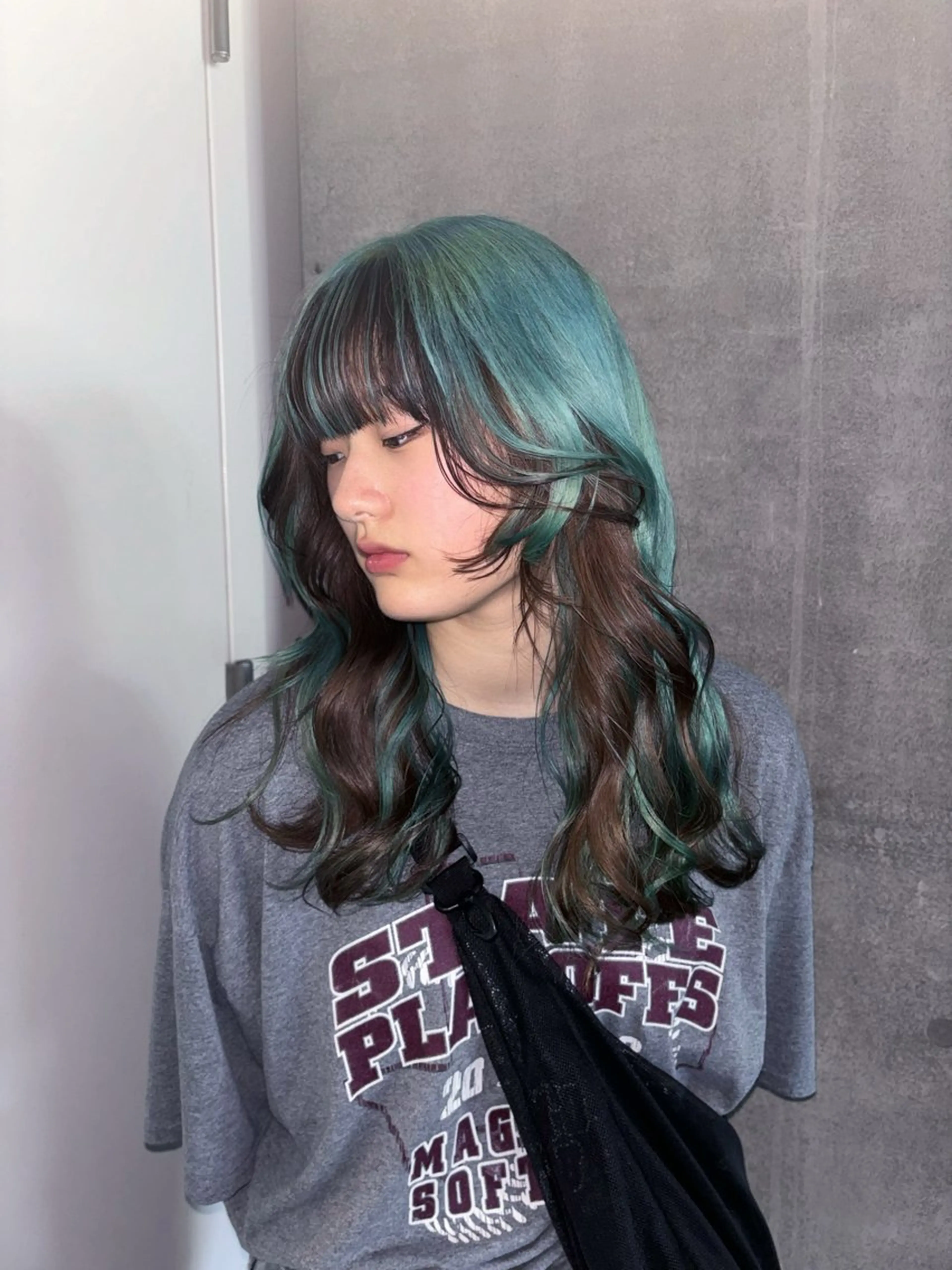 ミディアム カラー 💫miyu💫デザ インカラー/アレンジのヘアスタイル