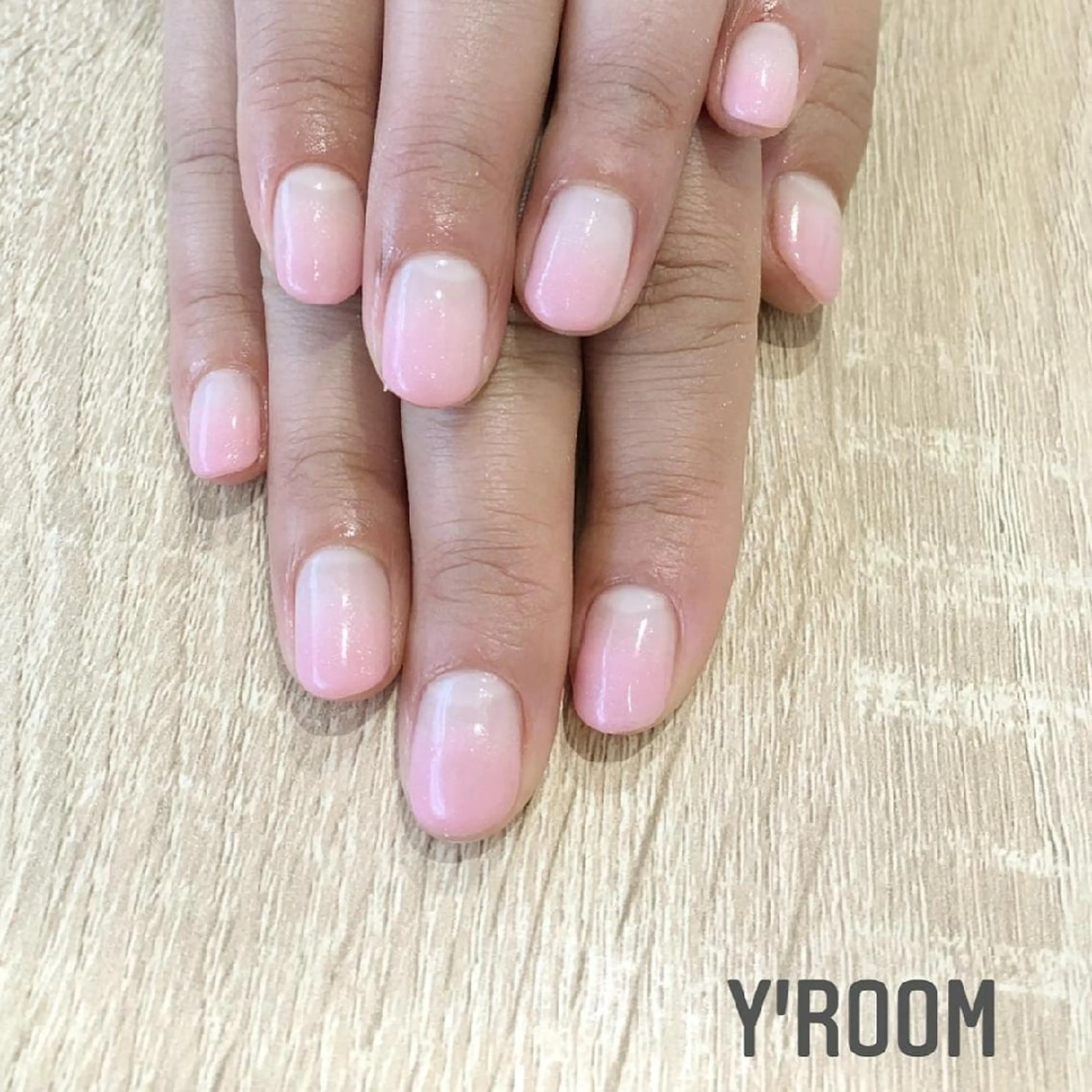 ネイル フラッシュネイル ジェルネイル ハート マグネットネイル ニュアンスネイル YUKA （ネイリスト）のネイルデザイン