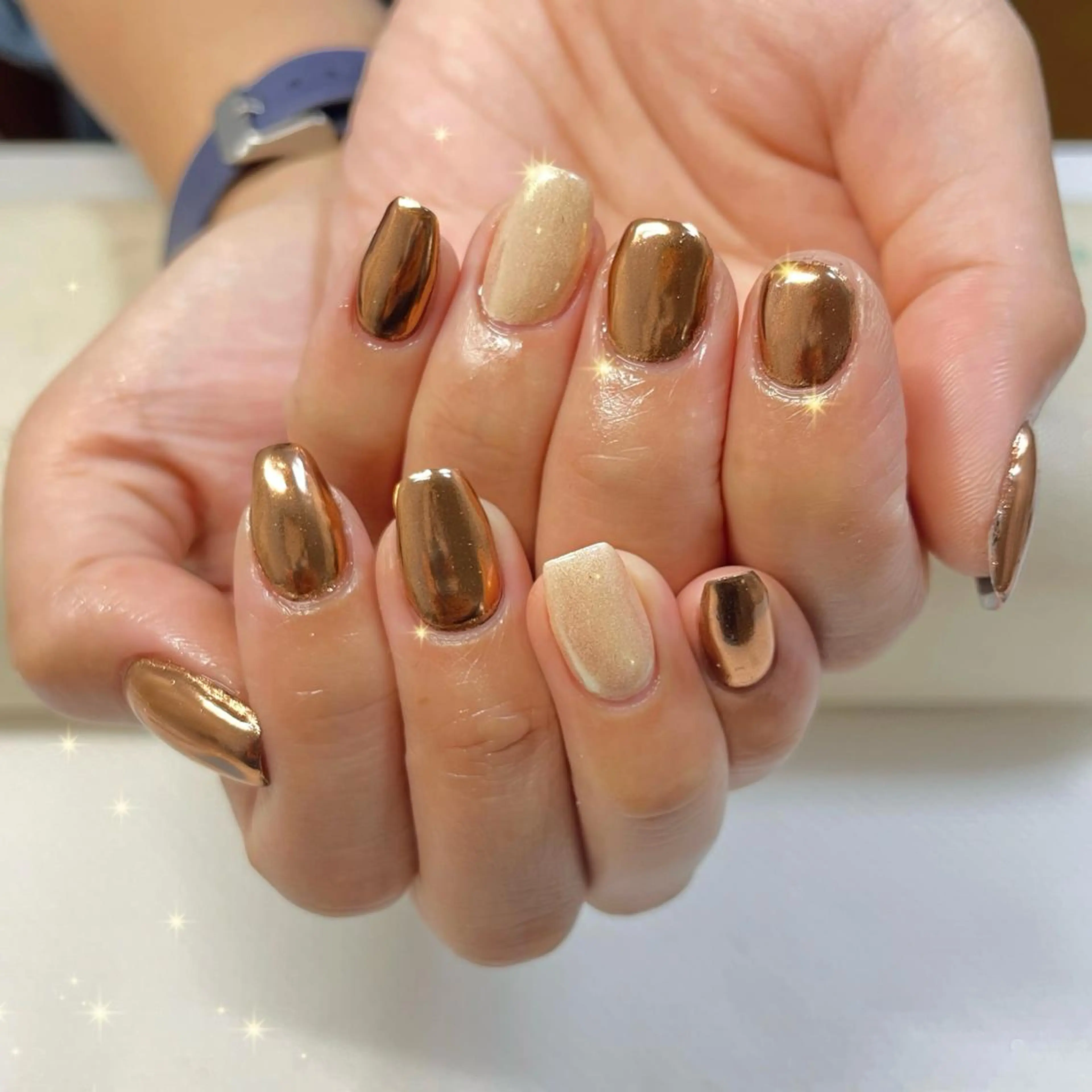 ネイル ジェルネイル グリーン ミラーネイル ワンカラーネイル キンジョウ ハルナのネイルデザイン