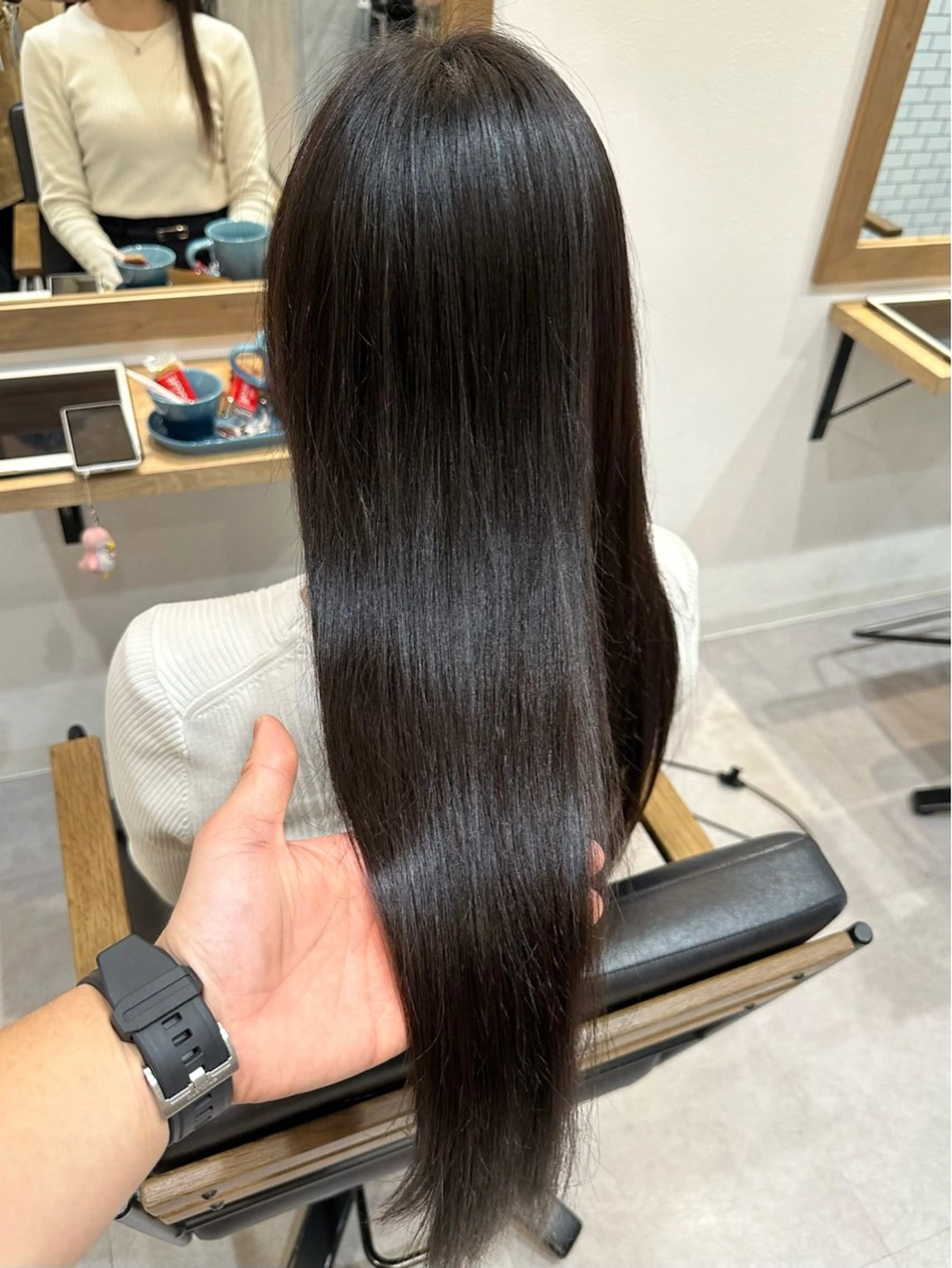 ロング ofF ’elua所属・【ofF élua】 植田隆文のヘアスタイル