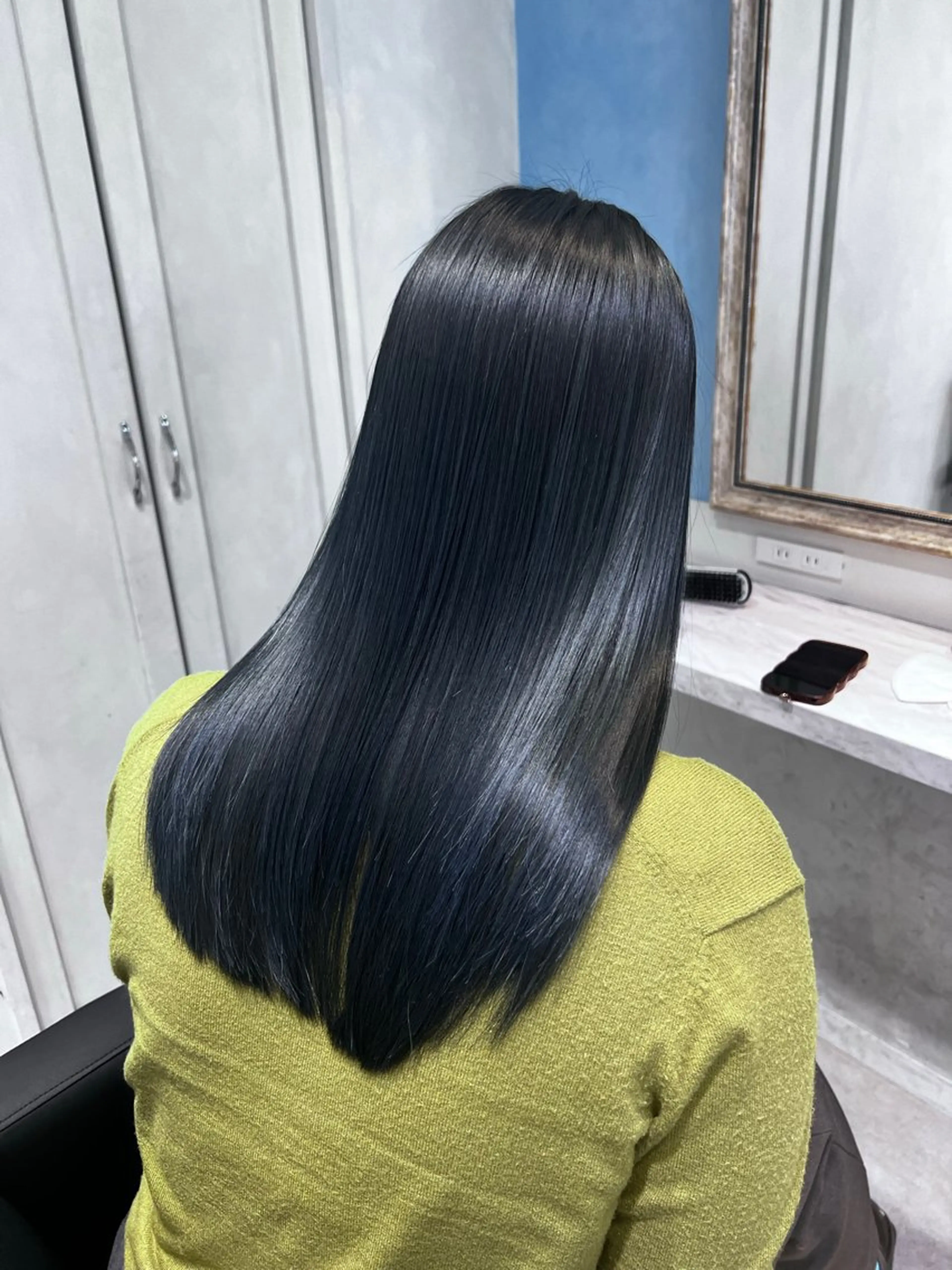 ロング カラー ブリーチ 透明感カラー ダブルカラー ブリーチなしカラー ヘアカラー トリートメント ブリーチなし/カラー 専門店ASOBIのヘアスタイル