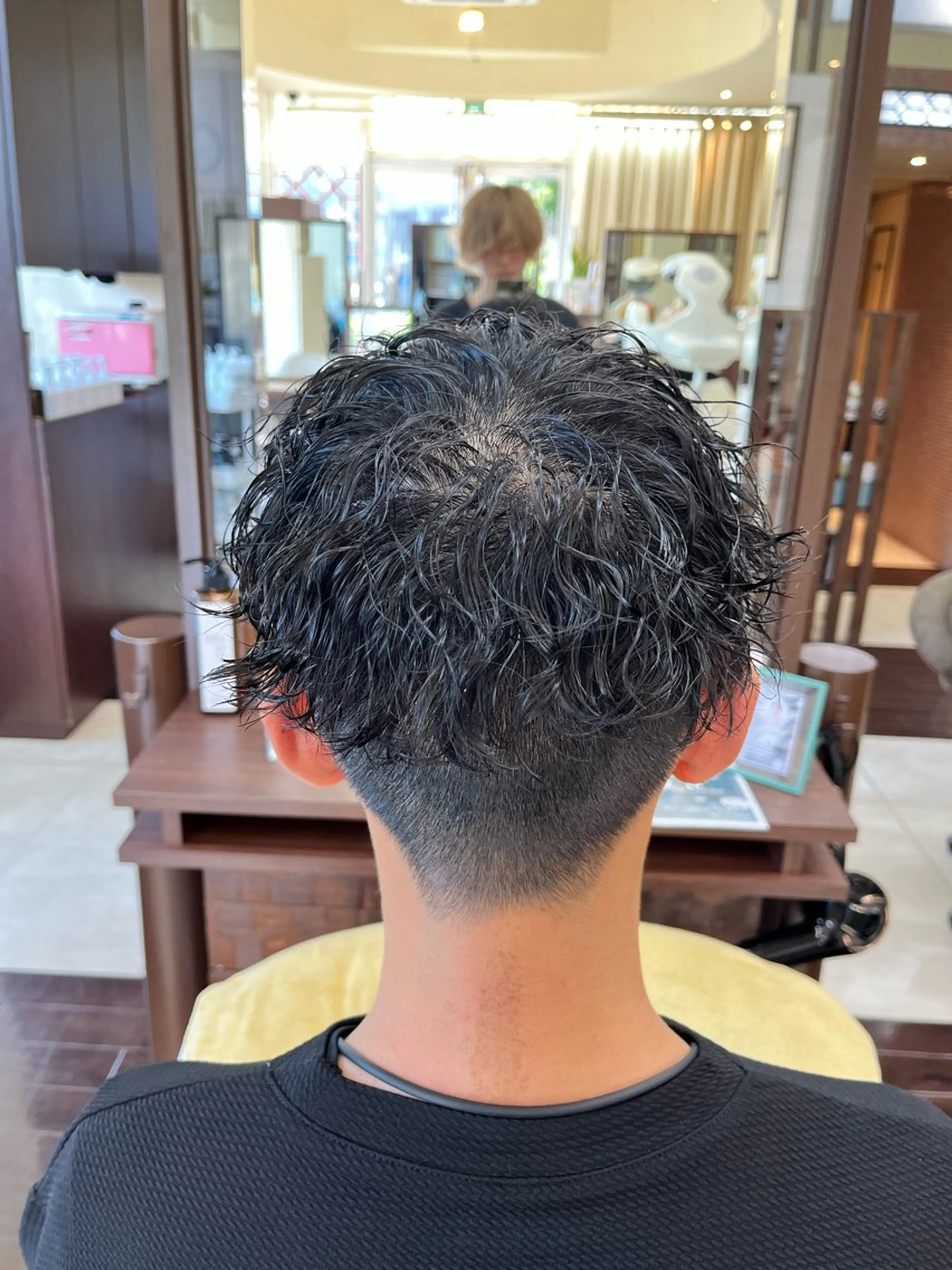 ショート パーマ メンズ マッシュ メンズパーマ 刈り上げ 波巻きパーマ スパイラルパーマ AROH  men's cut&men's perm 船橋店所属・🧊メンズ特化🧊 高木航希のヘアスタイル