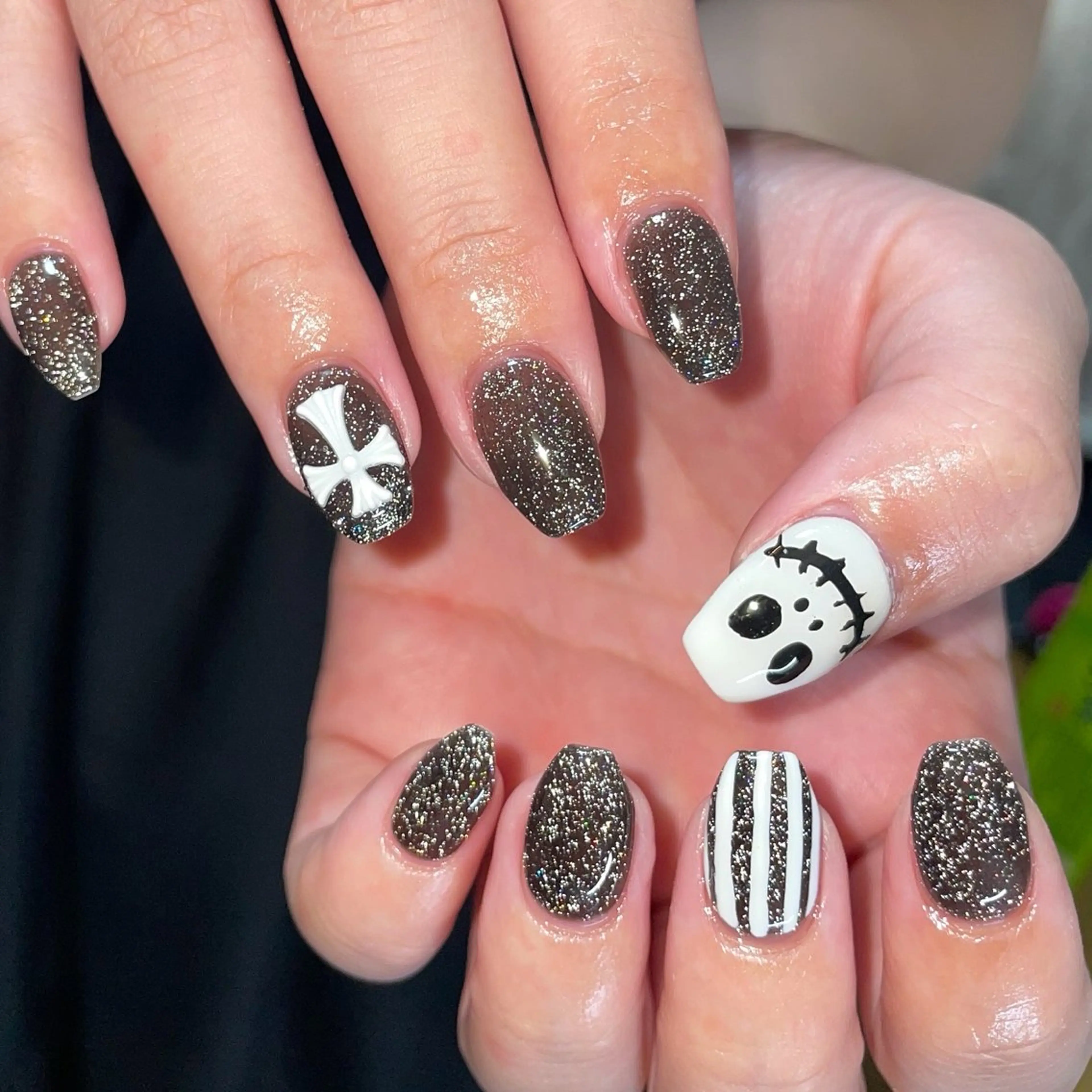 ネイル フラッシュネイル ハロウィン ハンドネイル ハンドケア 🎀NAIL🎀 AI🪄︎︎◝✩のネイルデザイン