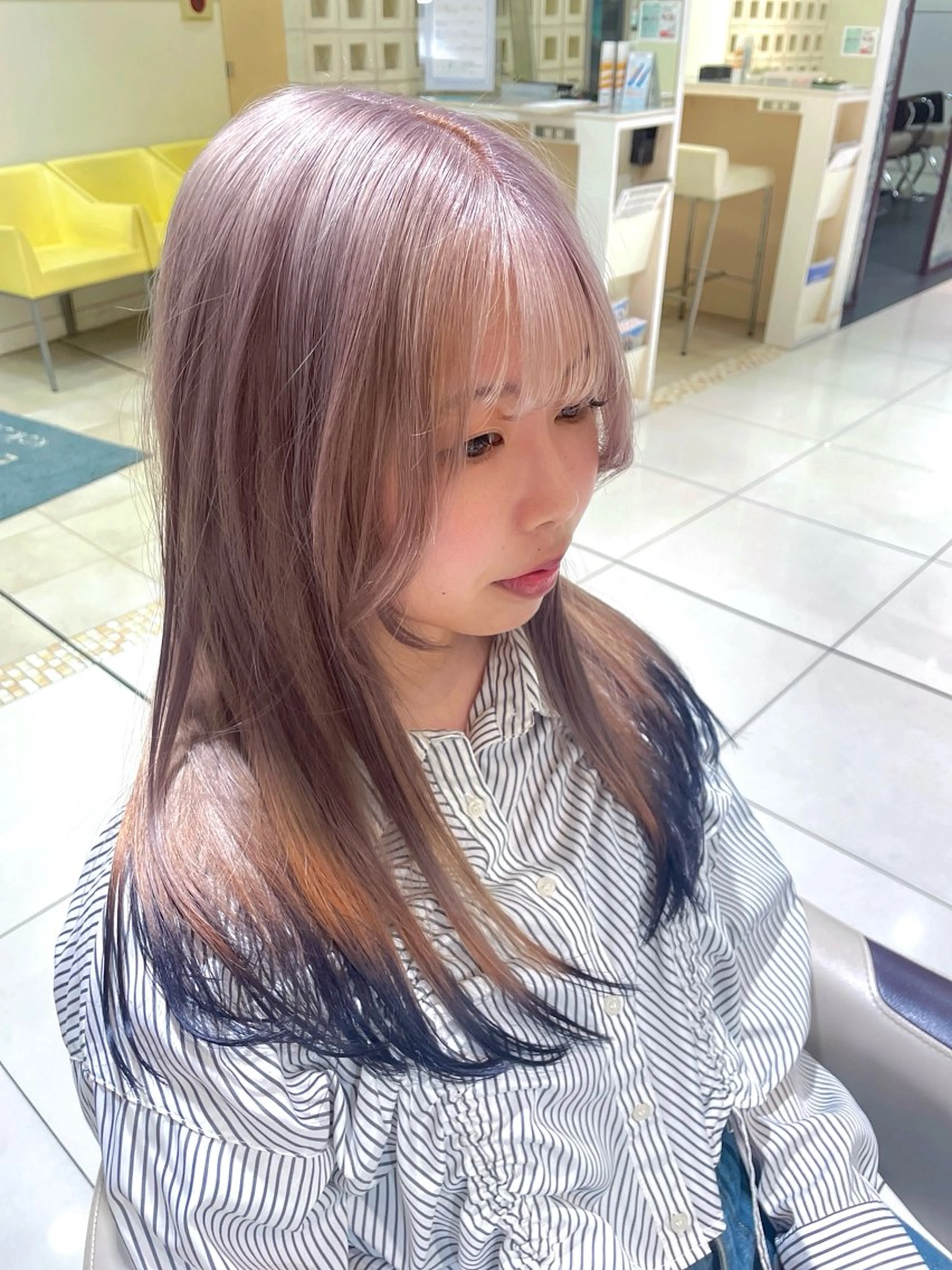 ロング カラー ブリーチ デザインカラー ネイビーカラー オレンジ ヘアカラー ゼンコー国分寺店所属・岡田 昂樹のヘアスタイル
