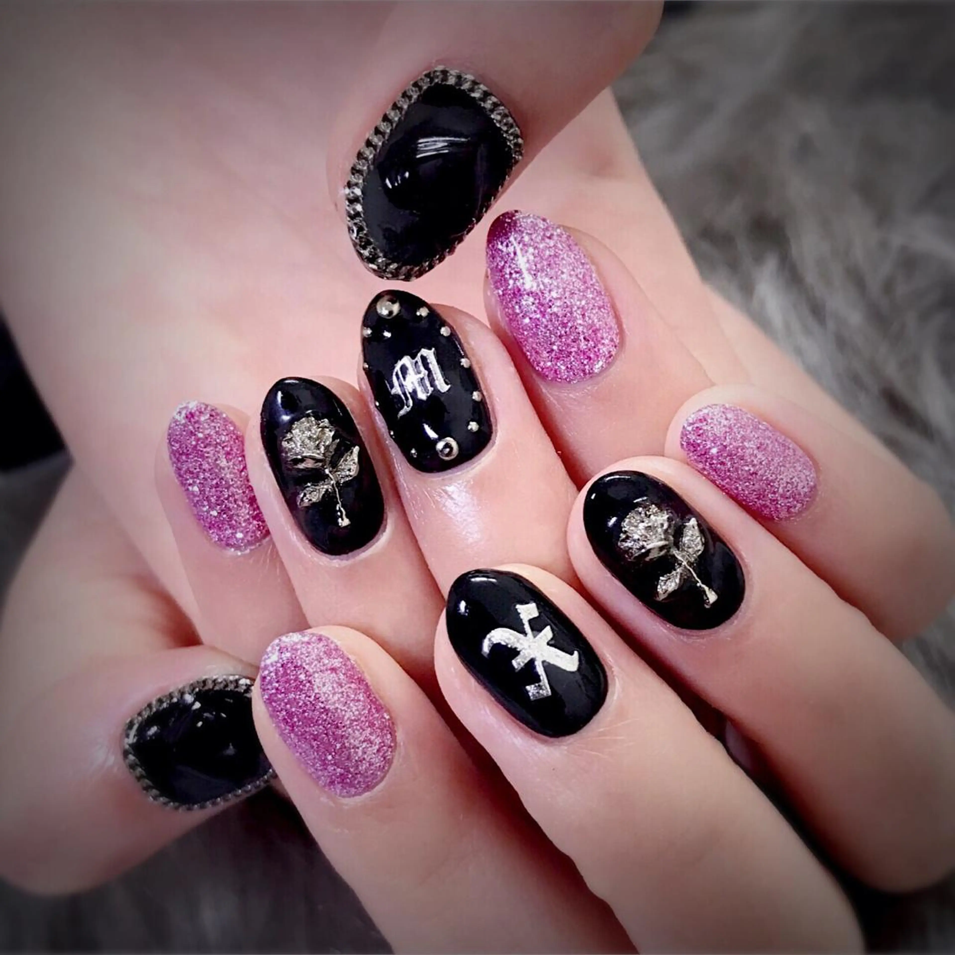 ネイル NOIROUGE所属・NOI ROUGEのネイルデザイン