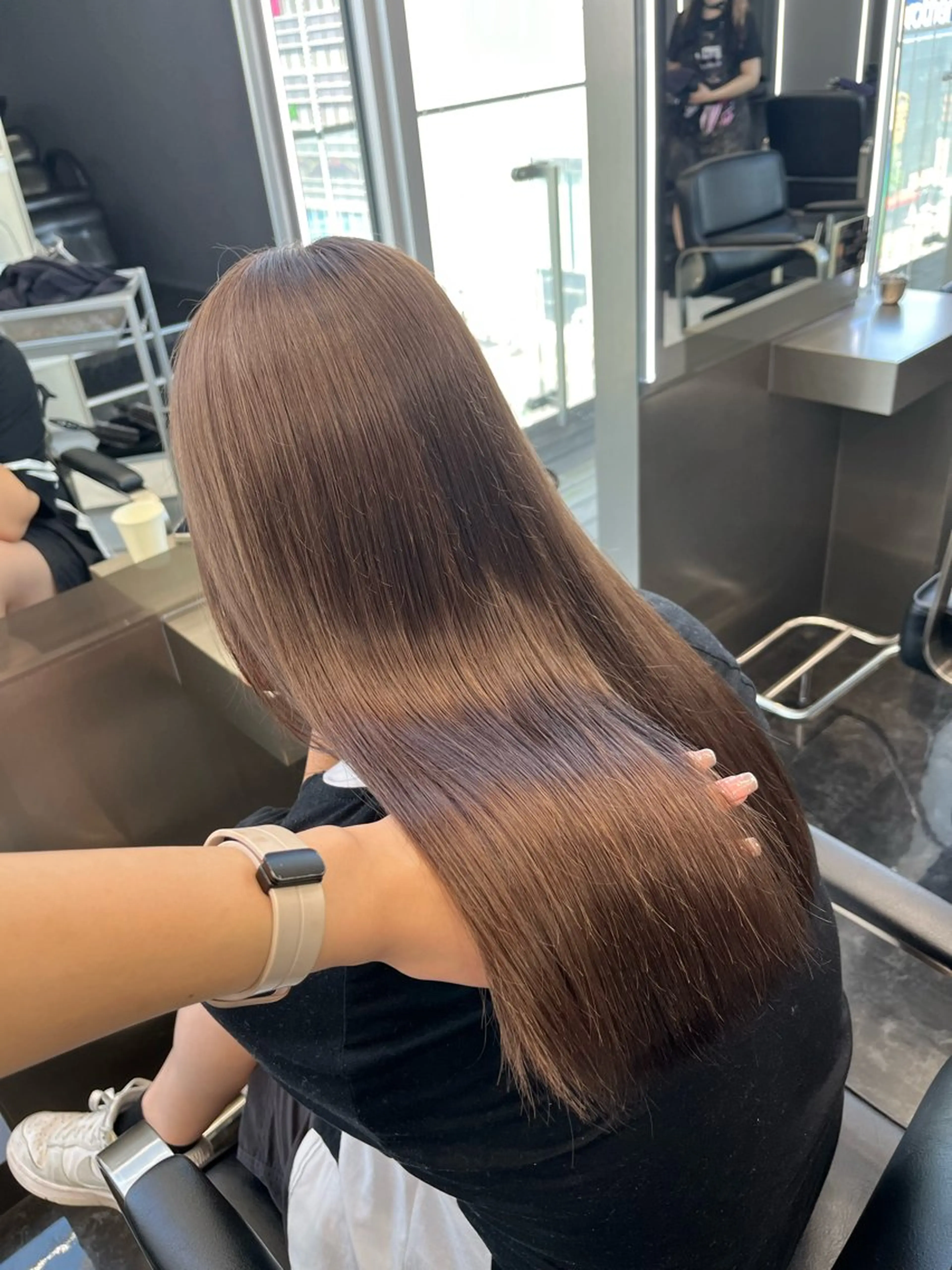 セミロング カラー ブリーチ 透明感カラー グレージュ 韓国風ヘア ヘアカラー トリートメント ヘアセット 韓国ヘア🖤/透明感 shihoのヘアスタイル