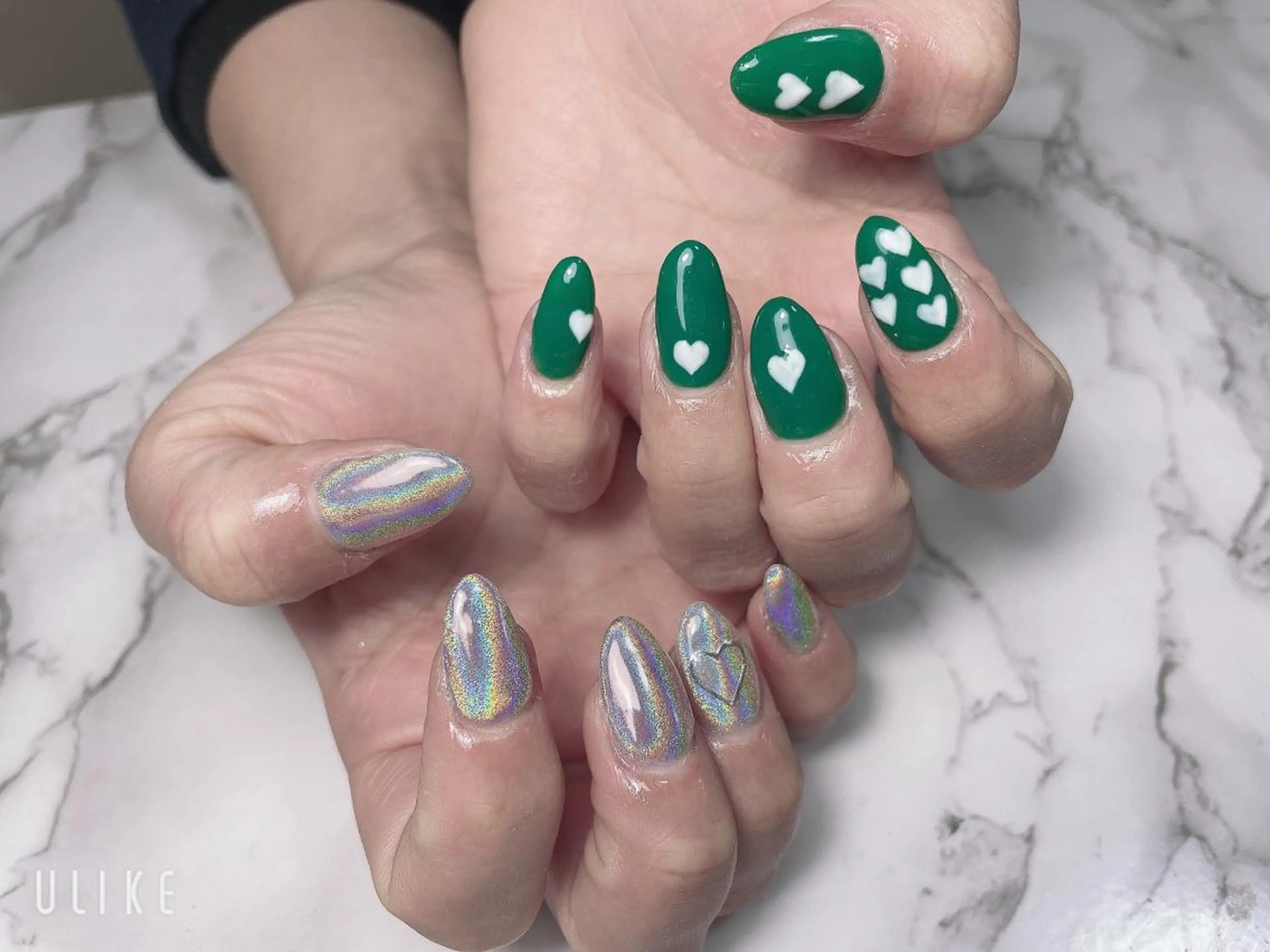 ネイル 高草木 桃香のネイルデザイン